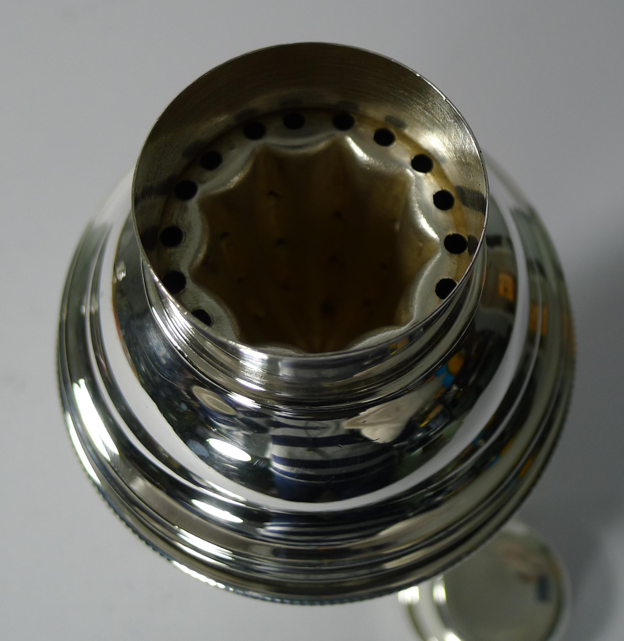 English Silver Plated Cocktail Shaker with Lemon Squeezer, circa 1930 2