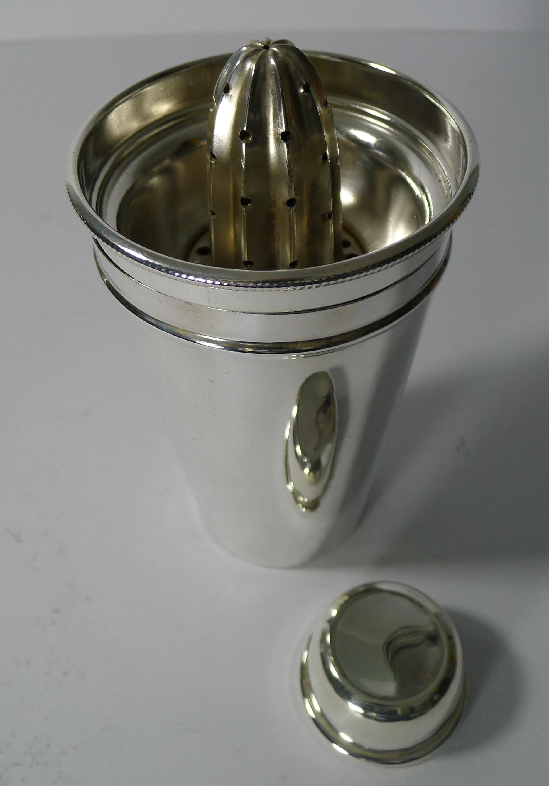 English Silver Plated Cocktail Shaker with Lemon Squeezer, circa 1930 3