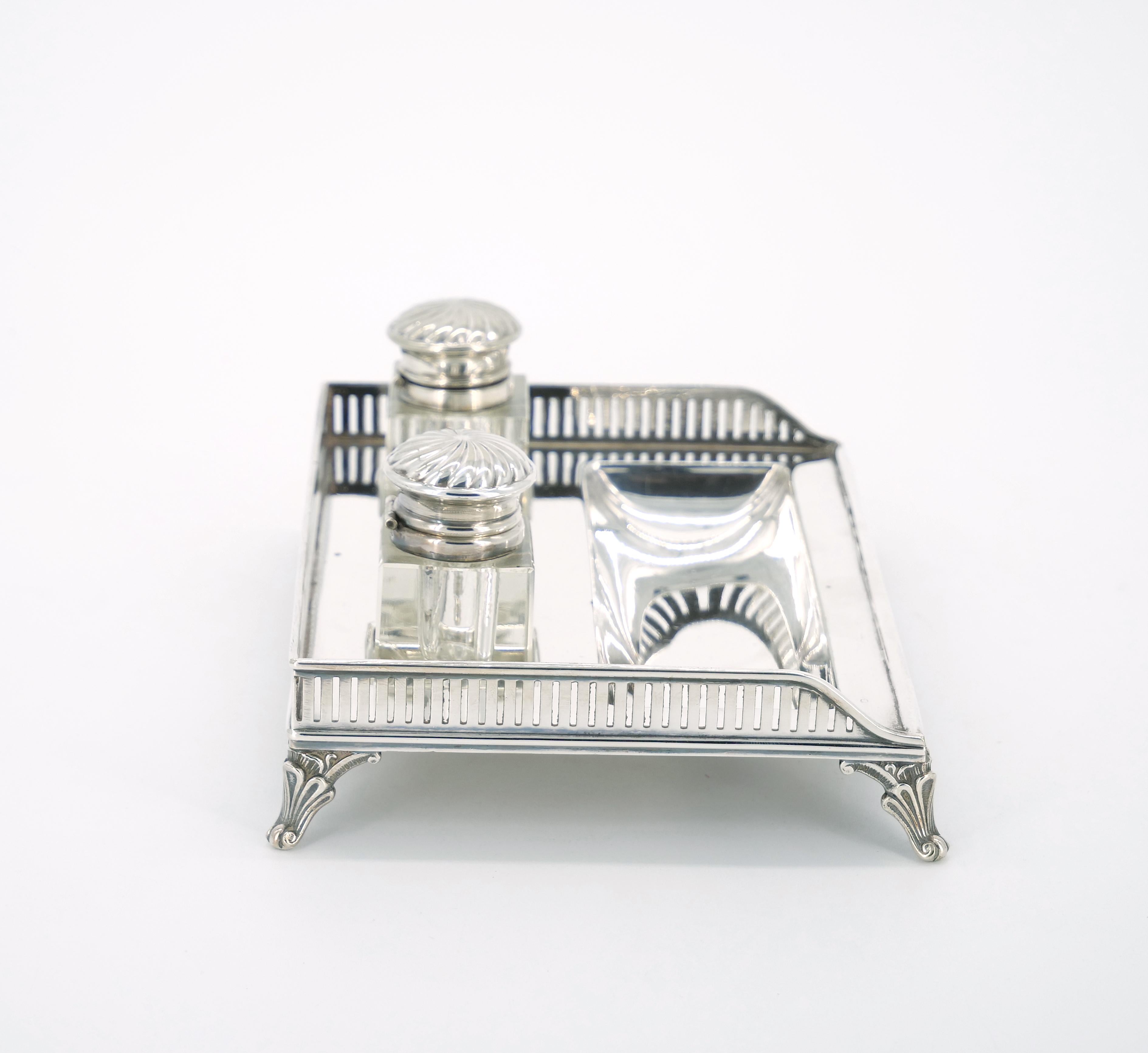 English Silver Plated Gallery Top Footed Holding Base / Cut Glass Inkwell  For Sale 2