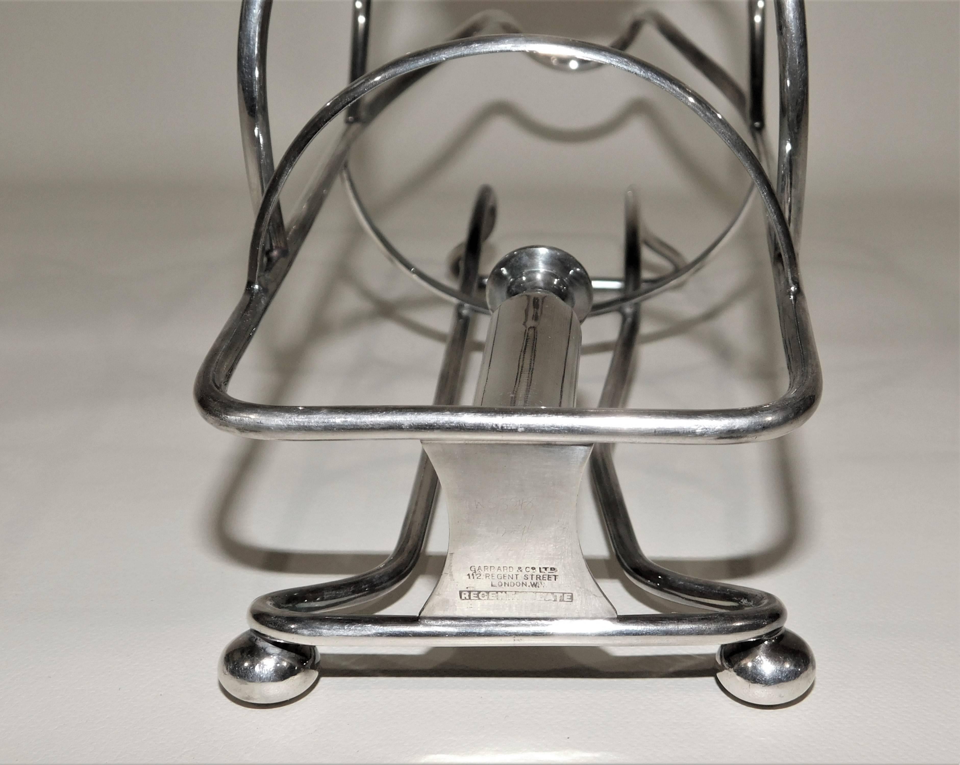 20th Century English Silver Plated Garrard & Company Wine Bottle Cradle Pourer For Sale