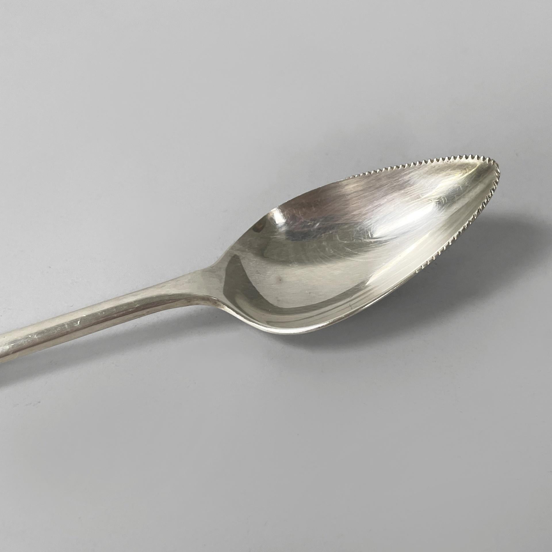 Englisches versilbertes Grapefruitmesser und -löffel von George Buttler, 1950er Jahre im Angebot 10