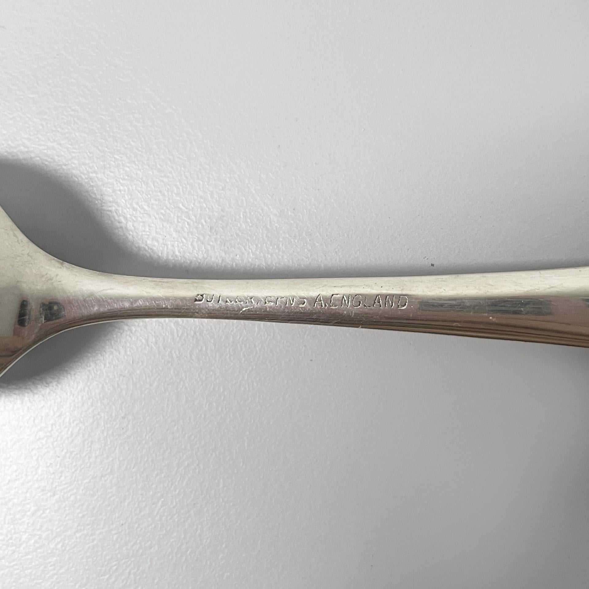 Englisches versilbertes Grapefruitmesser und -löffel von George Buttler, 1950er Jahre im Angebot 13