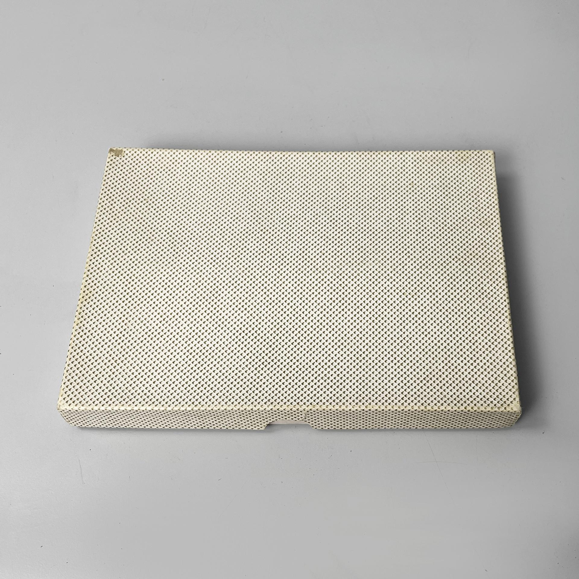Englische versilberte, gezackte Melonenlöffel von George Buttler & Co., 1950er Jahre (Moderne der Mitte des Jahrhunderts) im Angebot