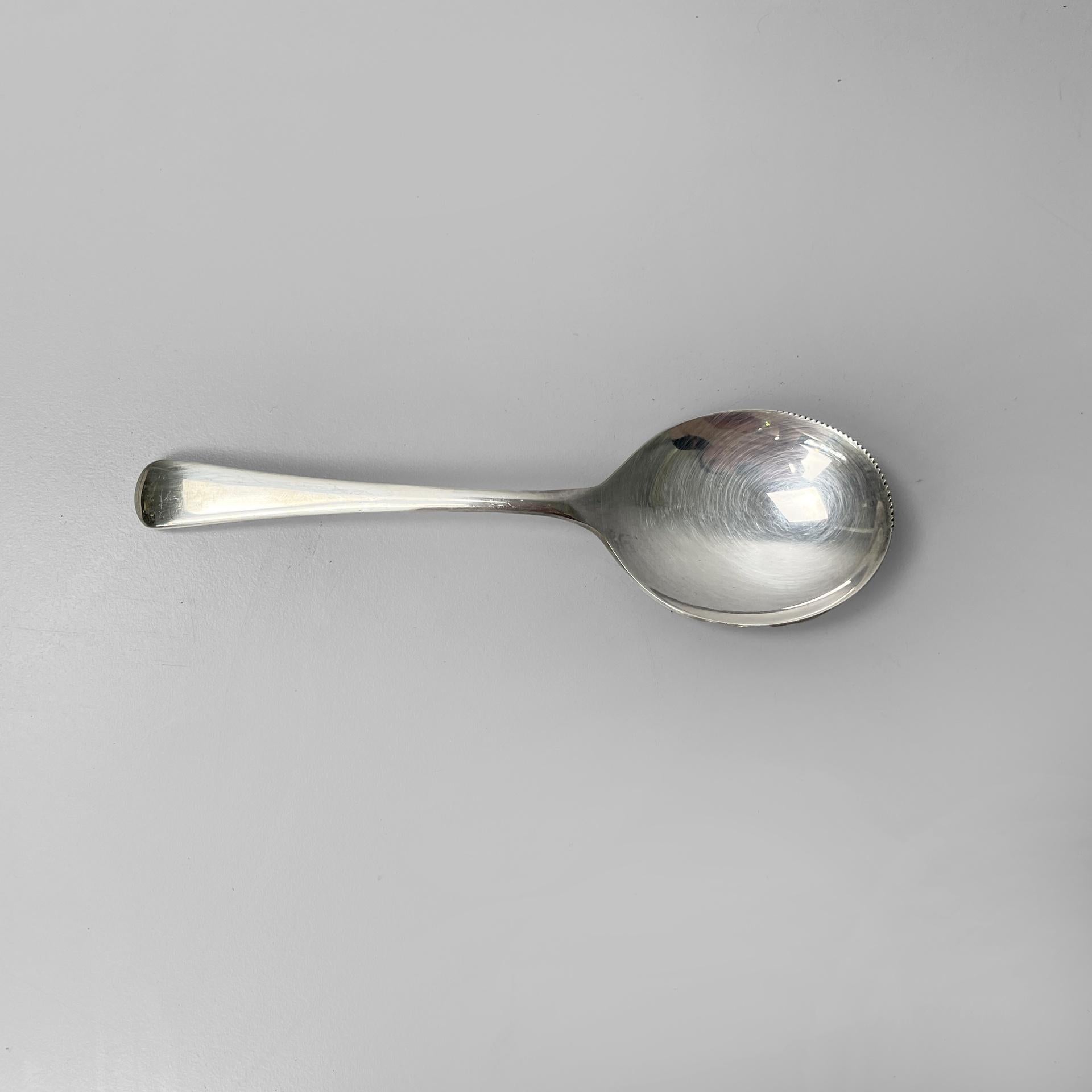 Englische versilberte, gezackte Melonenlöffel von George Buttler & Co., 1950er Jahre im Zustand „Relativ gut“ im Angebot in MIlano, IT