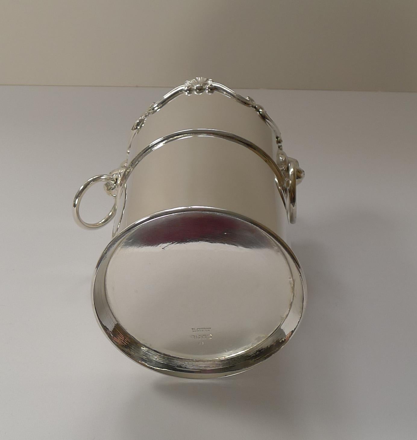 English Silver Plated Wine Bottle Holder / Coaster, c.1900 In Good Condition In Bath, GB