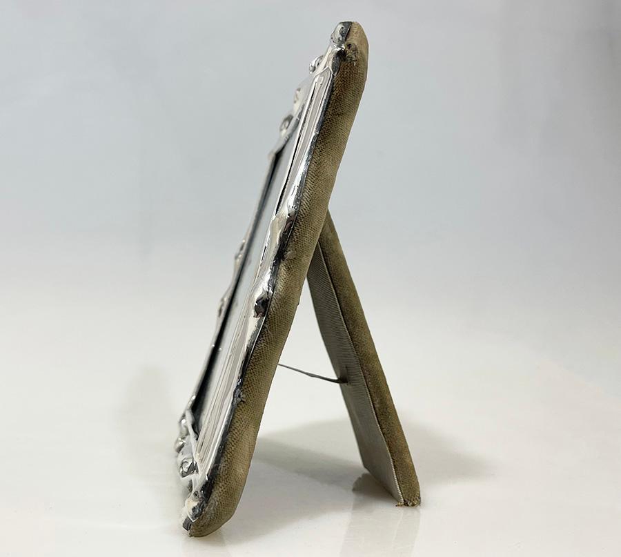 English silver rectangular Photo/ Picture Frame by E.J. Trevitt & Sons, 1915 For Sale 2