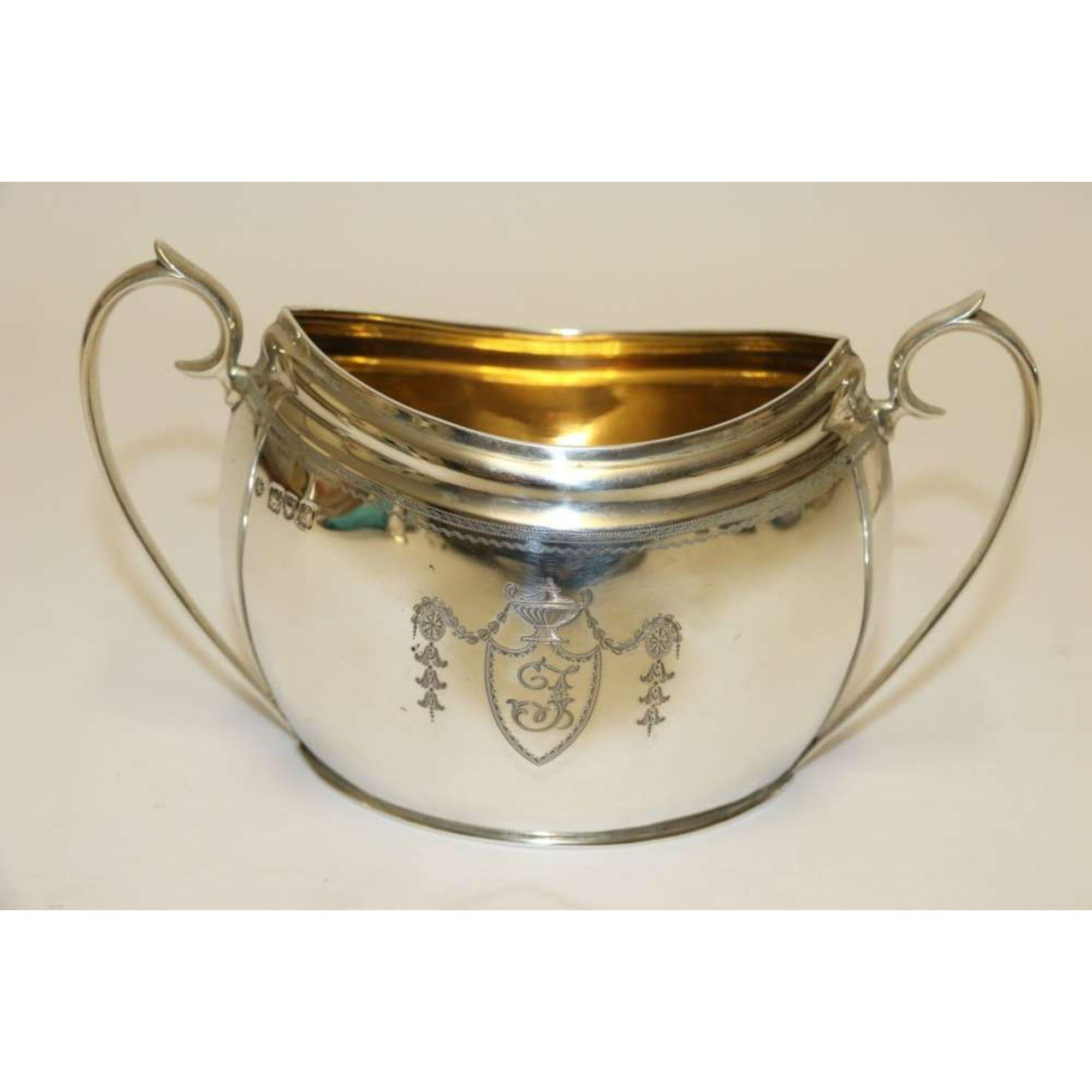 English Silver Tea Set by Edward Barnard and Sons, London, 1904 -5 For Sale 6