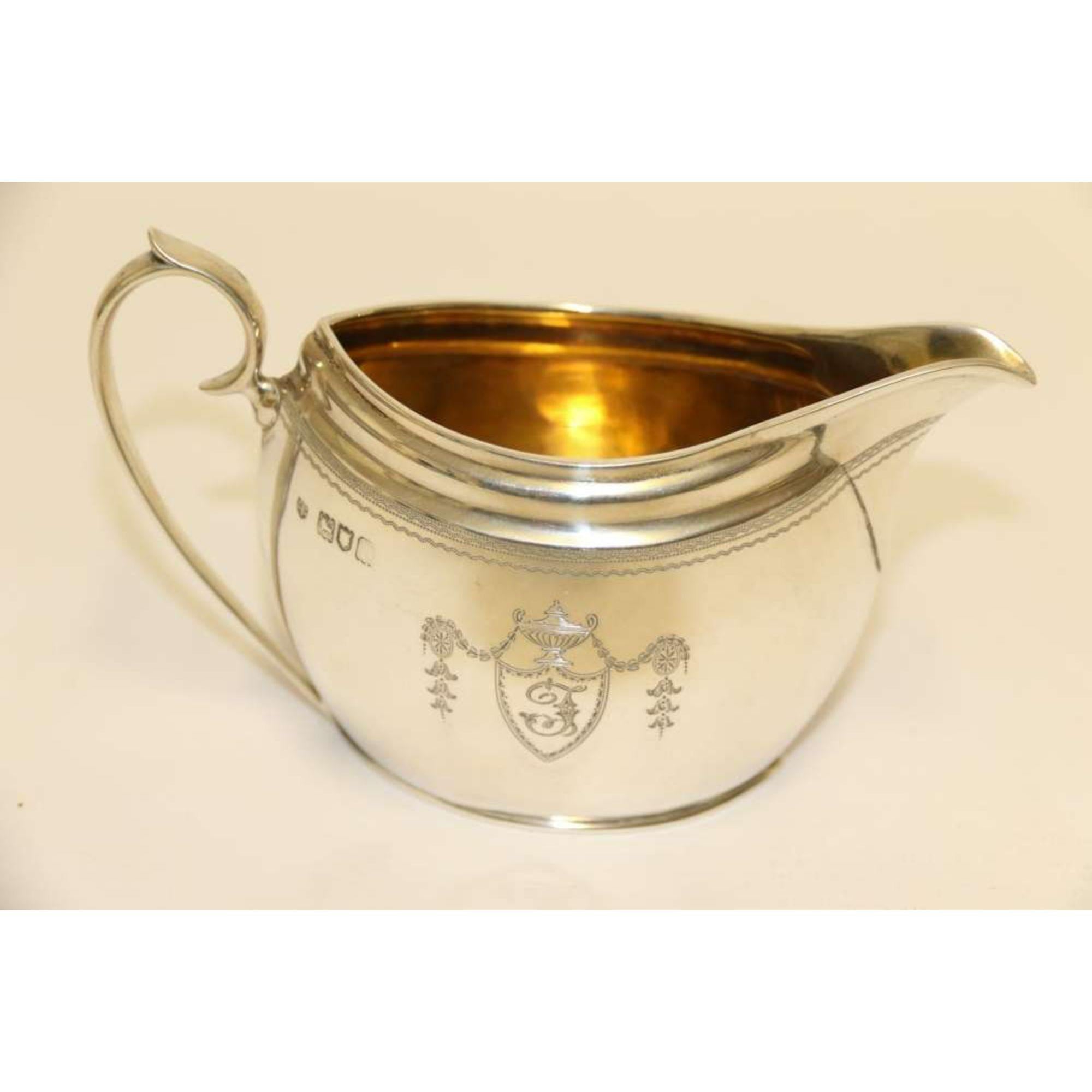 English Silver Tea Set by Edward Barnard and Sons, London, 1904 -5 For Sale 11