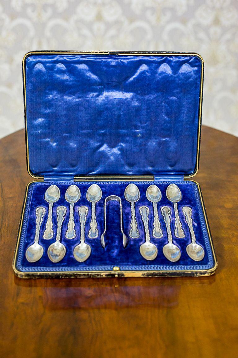 English, Silver Teaspoons from the Early 20th Century For Sale 2