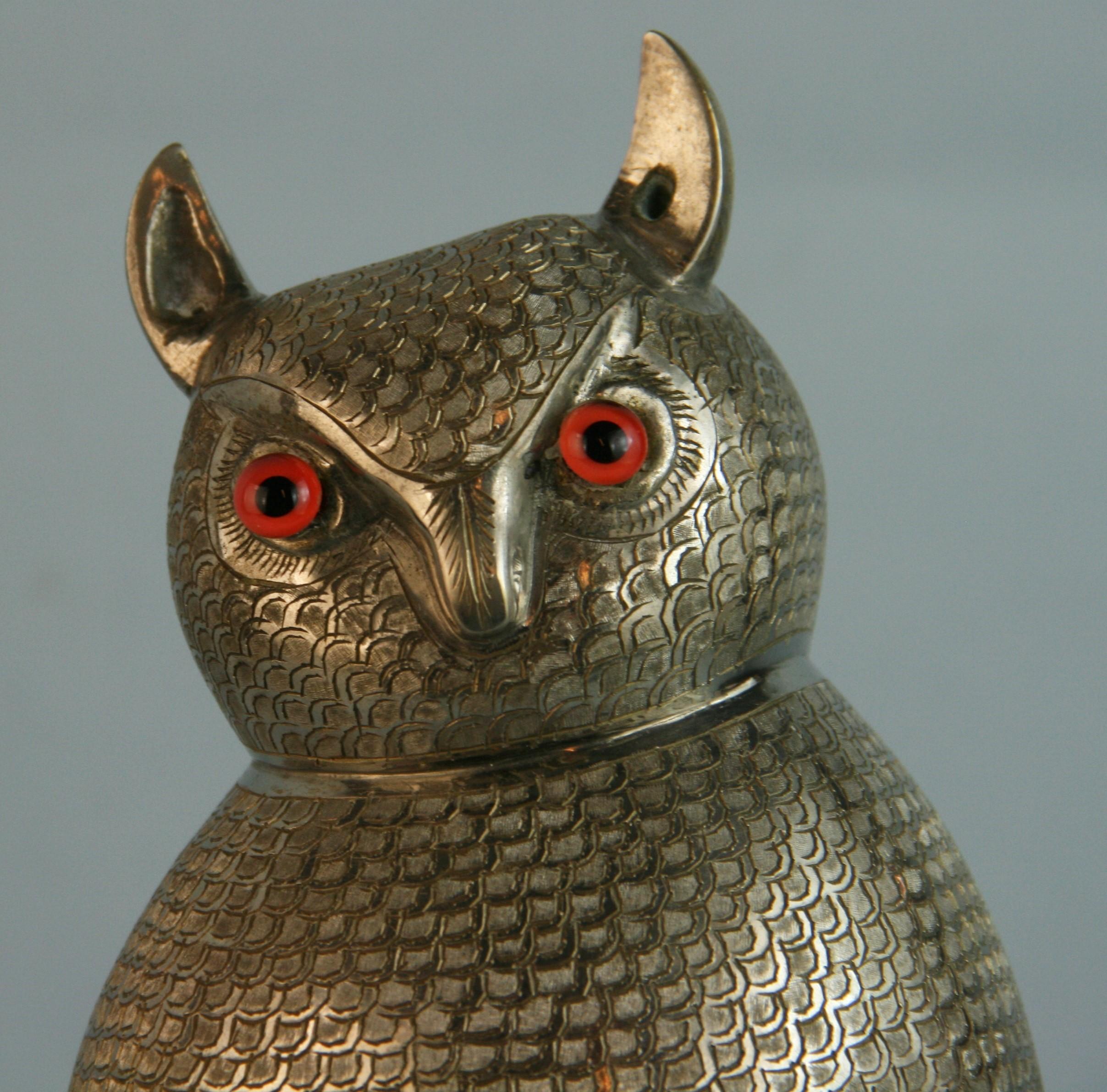English Silvered Owl Sculpture/ Box In Good Condition In Douglas Manor, NY