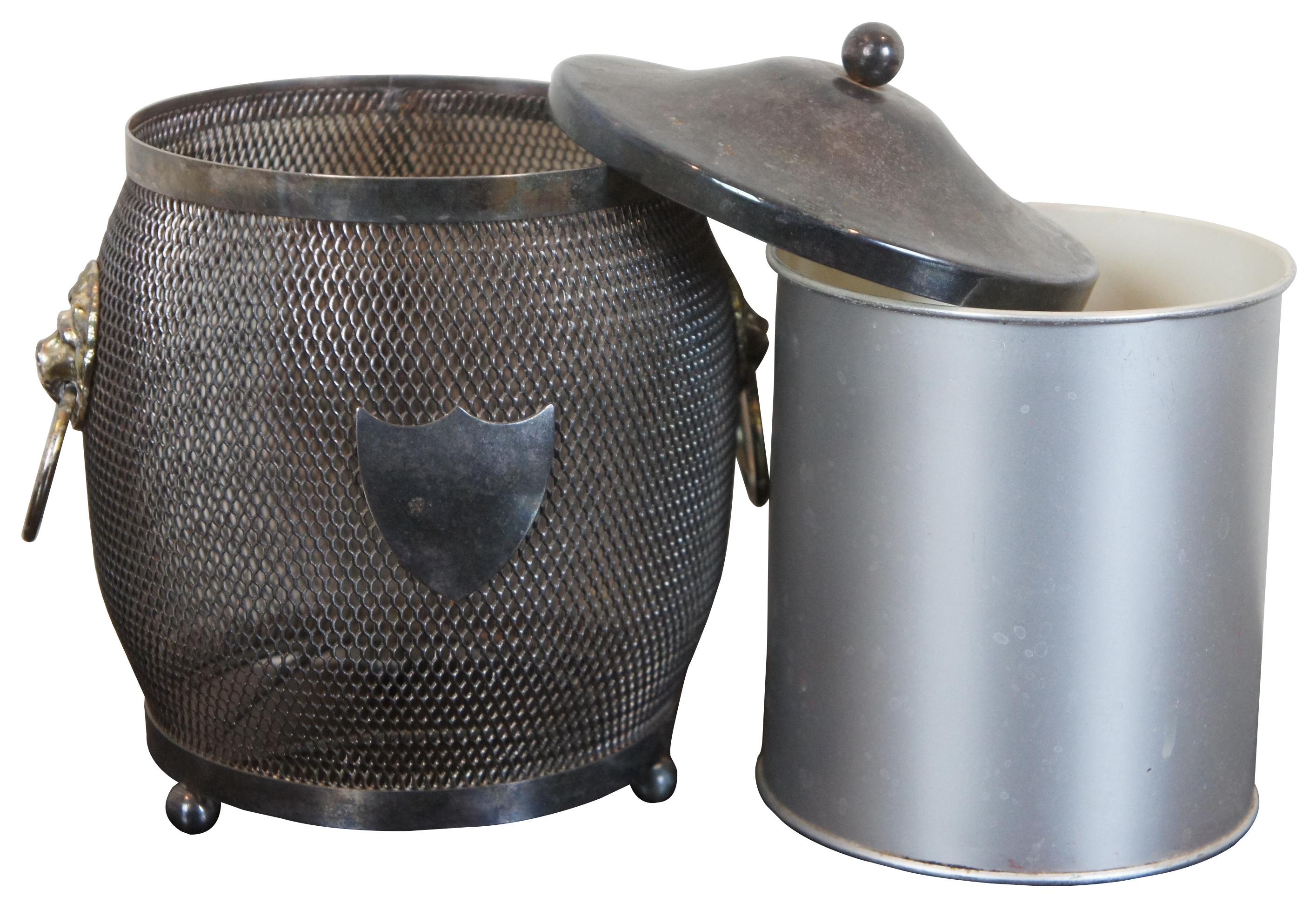 Georgien Boîte à thé en métal argenté anglais avec bouclier en forme de tête de lion et seau à glace en biscuit en vente
