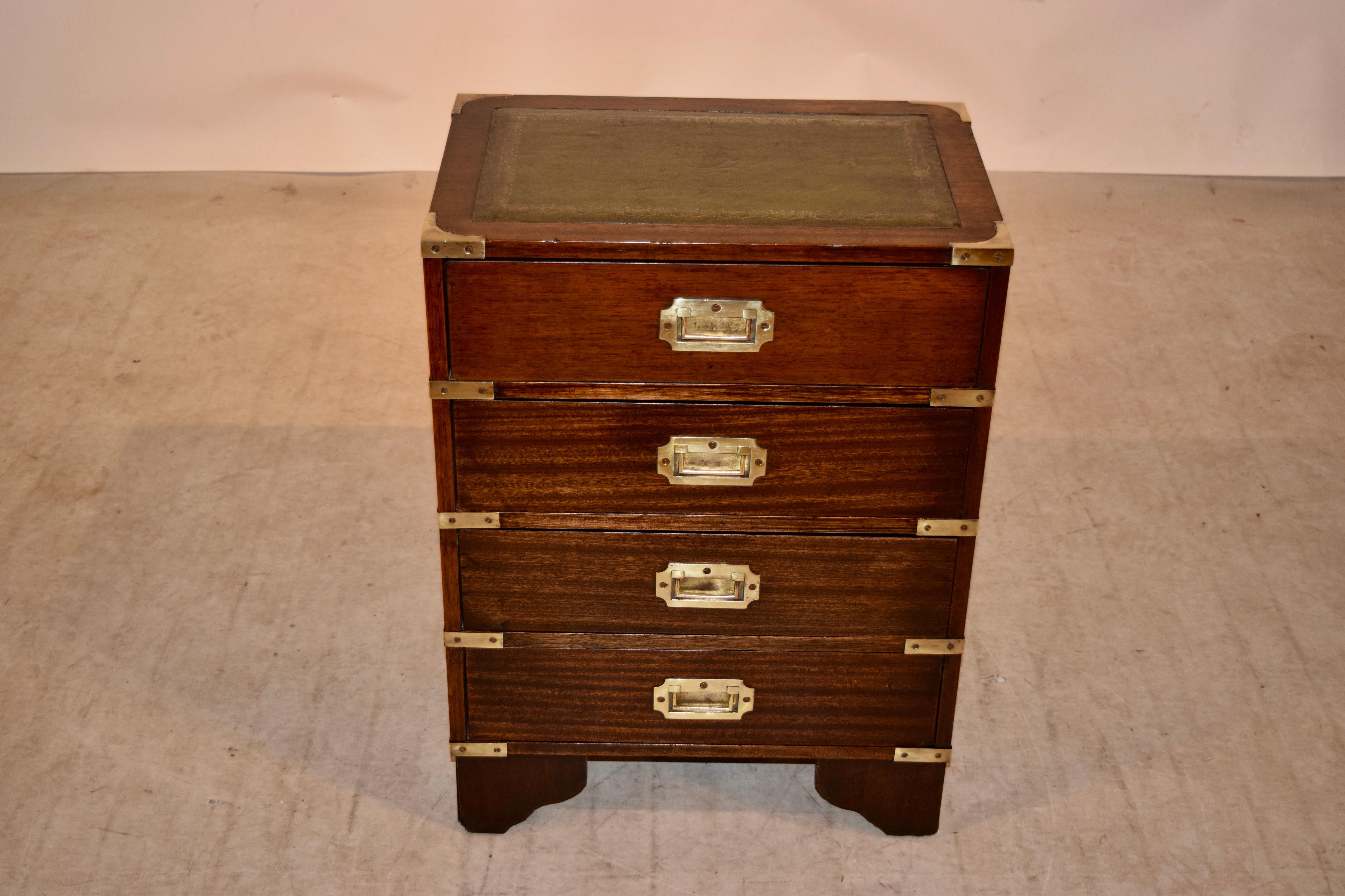 English Small Campaign Chest, circa 1950 In Good Condition In High Point, NC