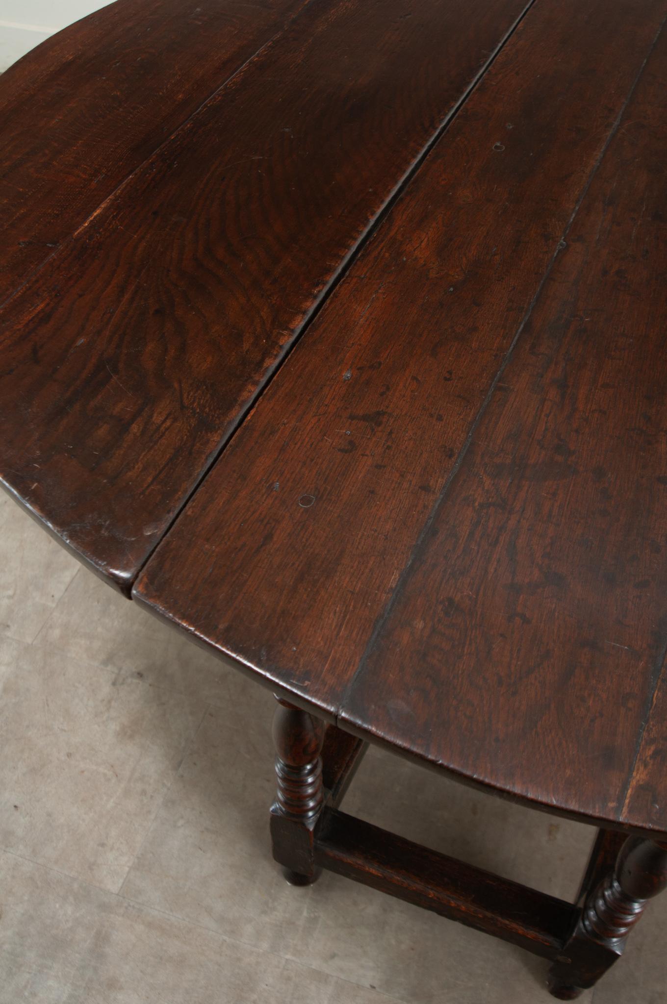 English Solid Oak Gateleg Drop Leaf Table For Sale 13