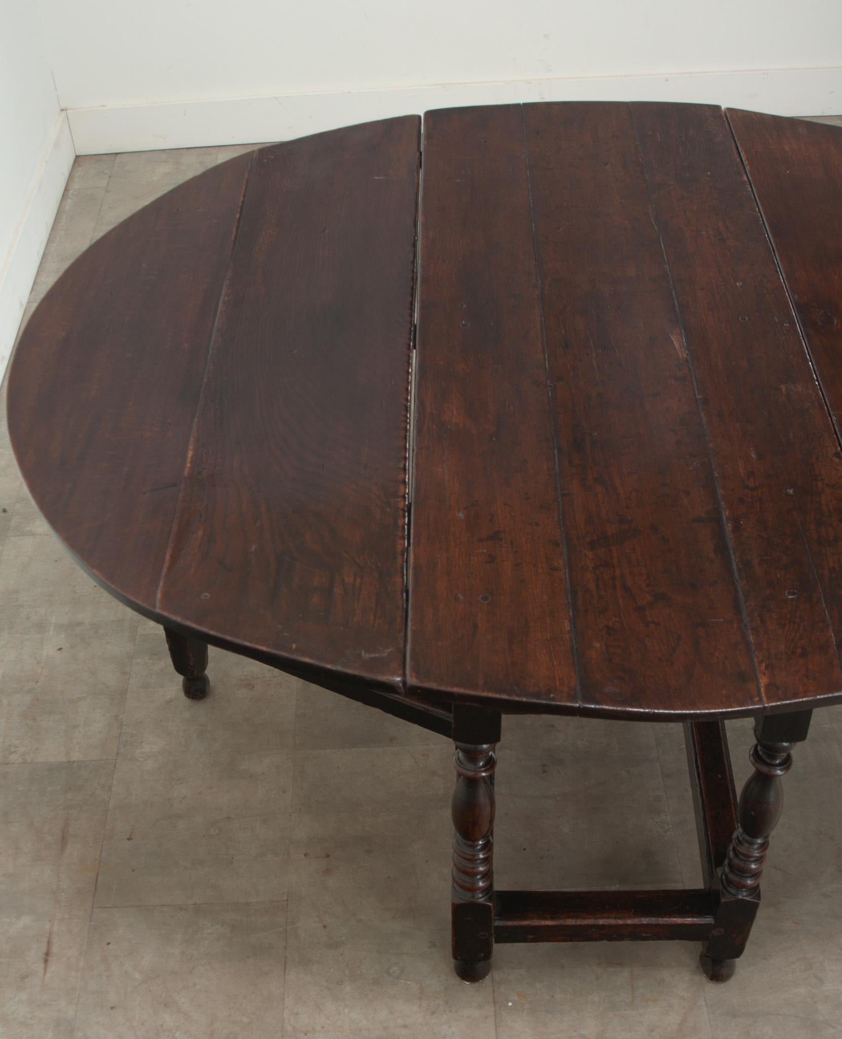 English Solid Oak Gateleg Drop Leaf Table For Sale 2