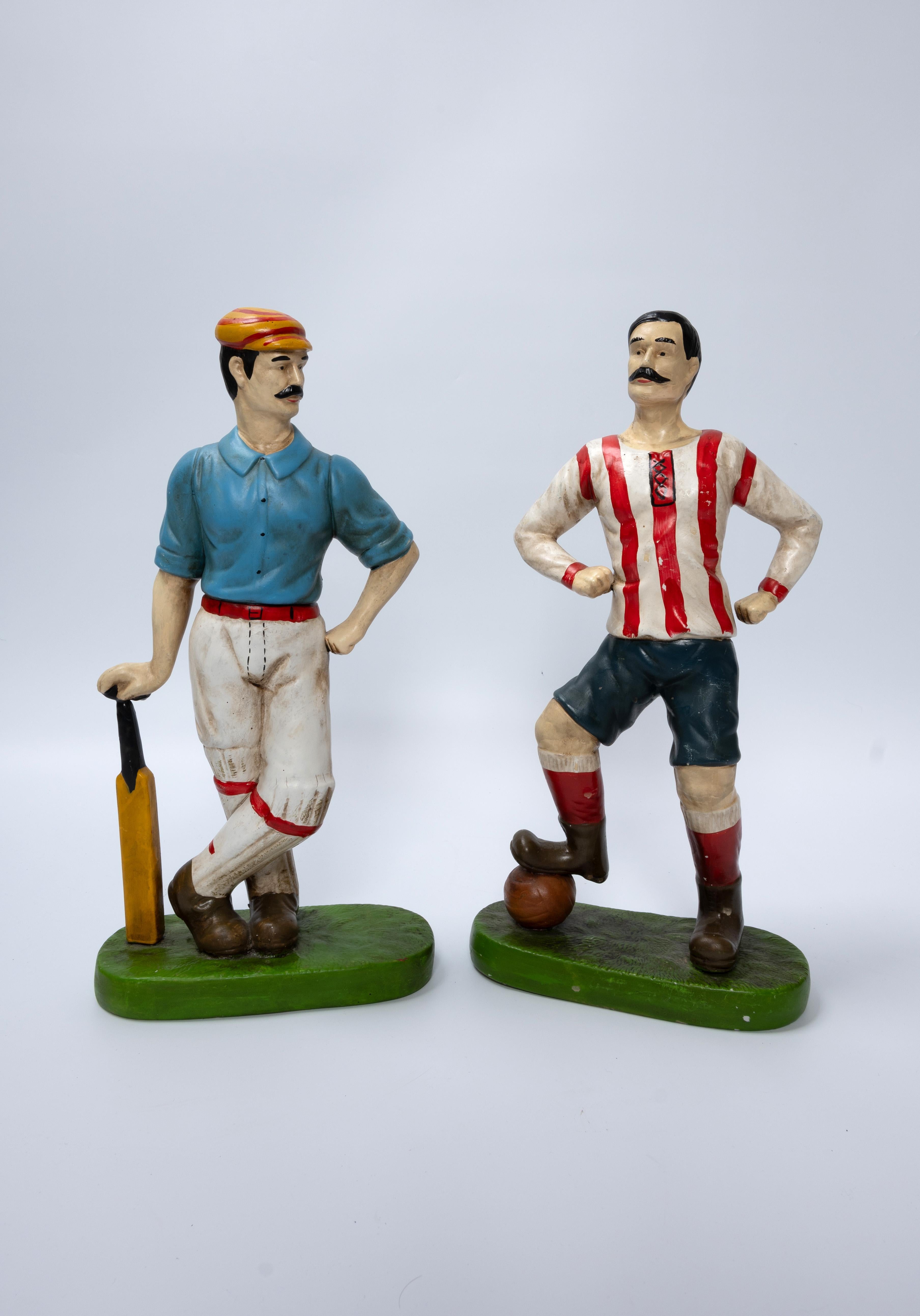 English Sporting Figures Of A Cricketer And A Footballer C.1920 In Good Condition For Sale In London, GB