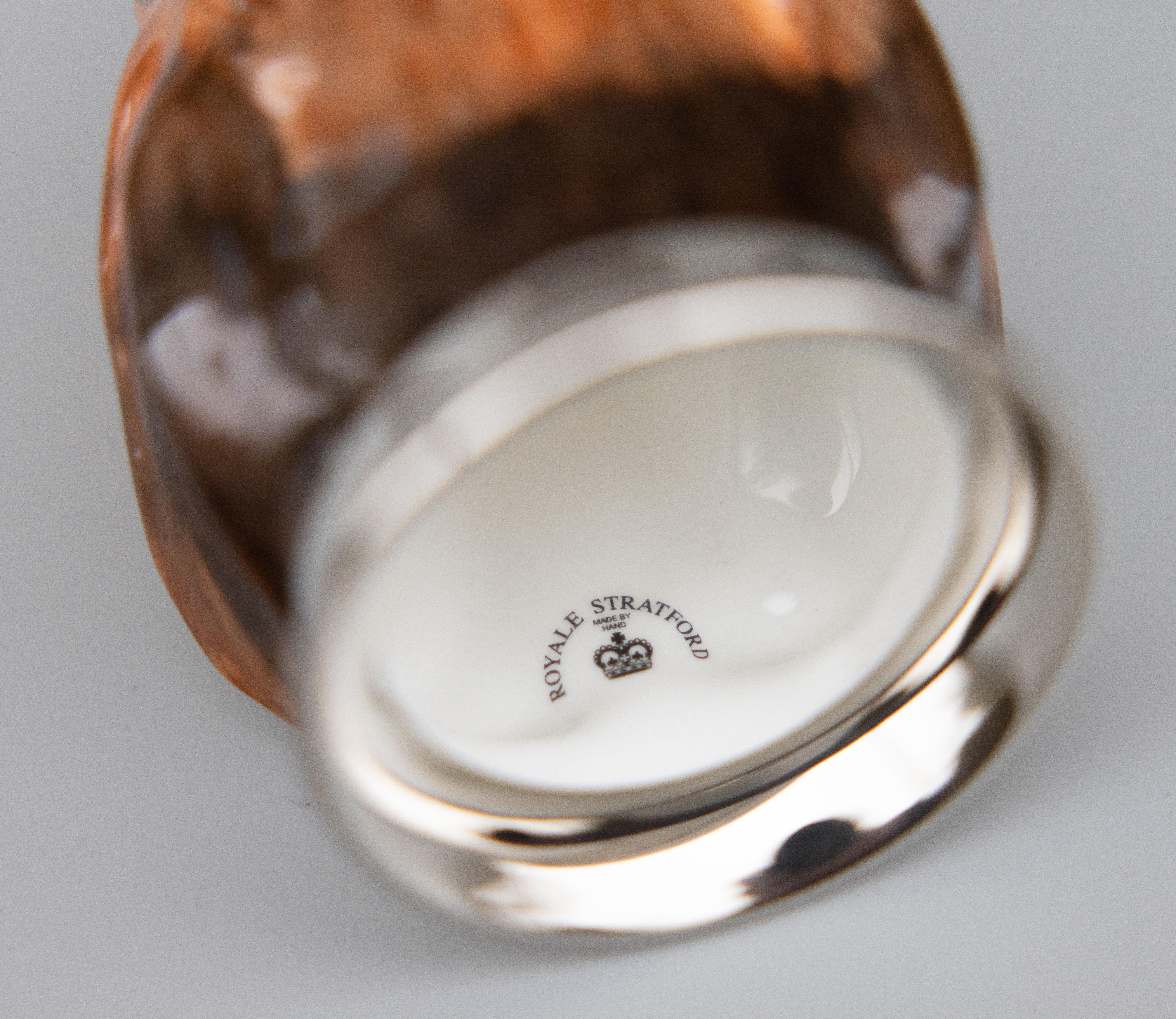 Porcelain English Staffordshire Beagle Hound Dog Equestrian Stirrup Cup