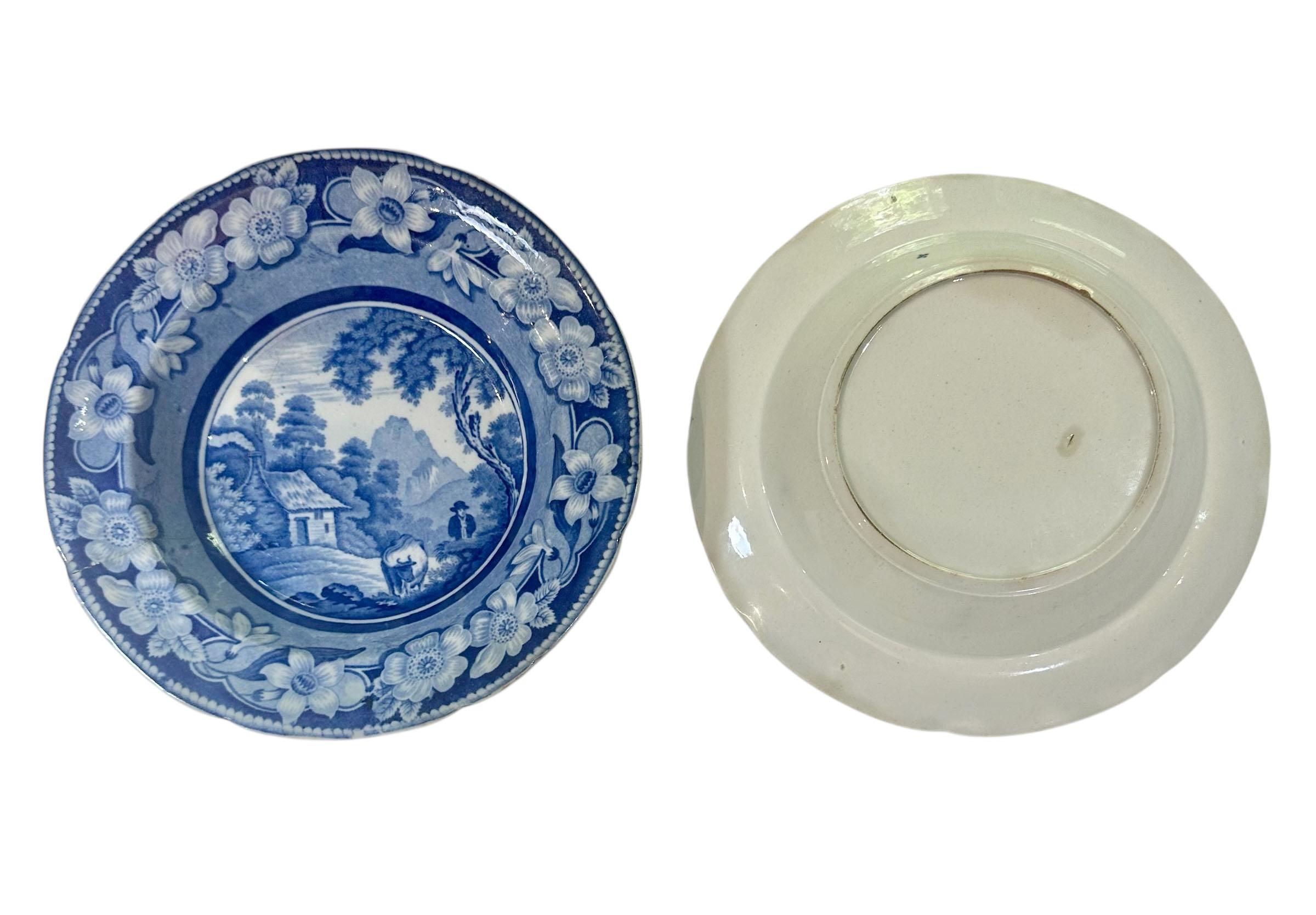 Englische Staffordshire-Teller in Blau und Weiß (Frühes 19. Jahrhundert) im Angebot