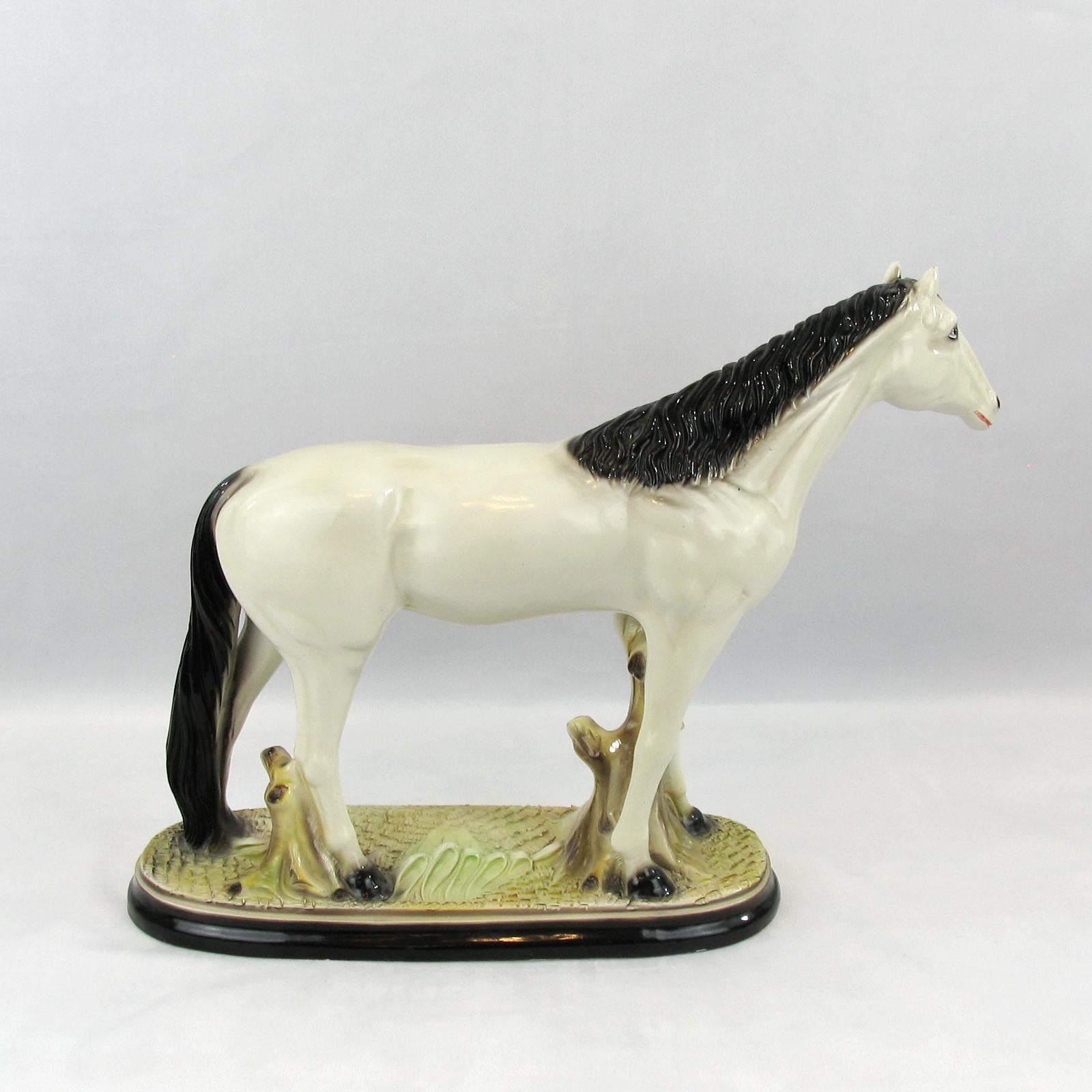 English Staffordshire Pottery Horse, Early 20th Century For Sale 7