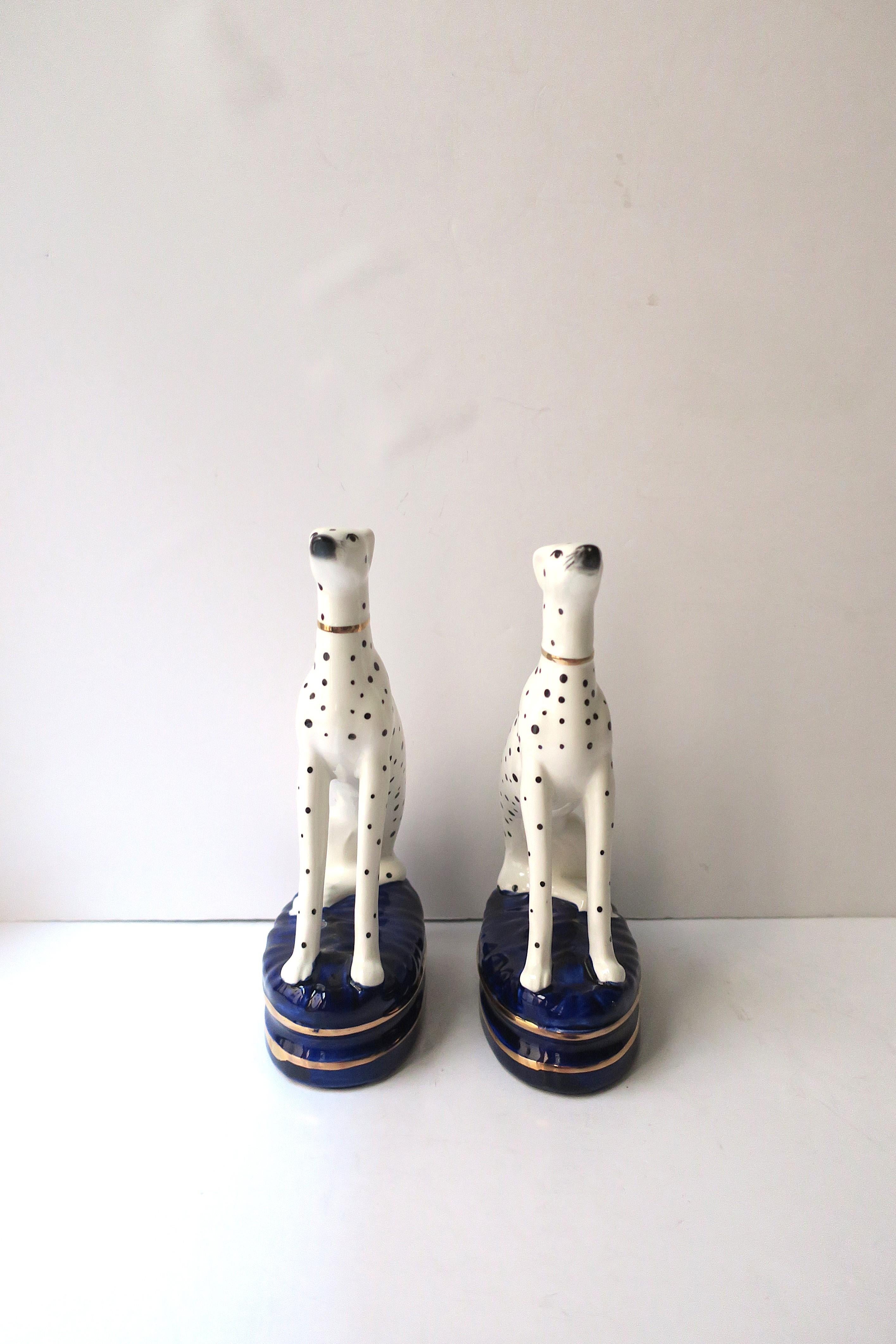 English Porcelain Dogs Decorative Objects Bookends, Pair 5