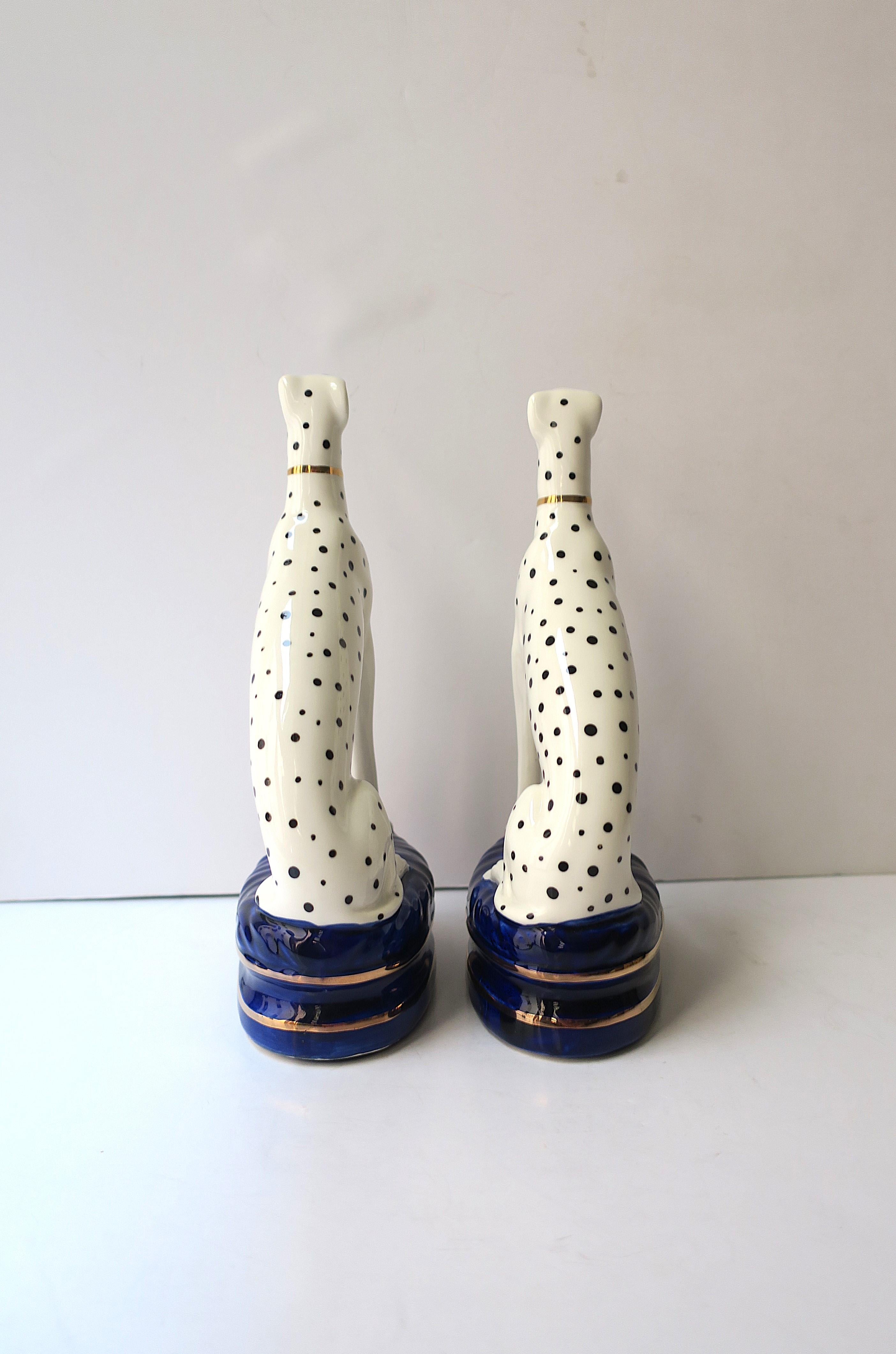 English Porcelain Dogs Decorative Objects Bookends, Pair 6