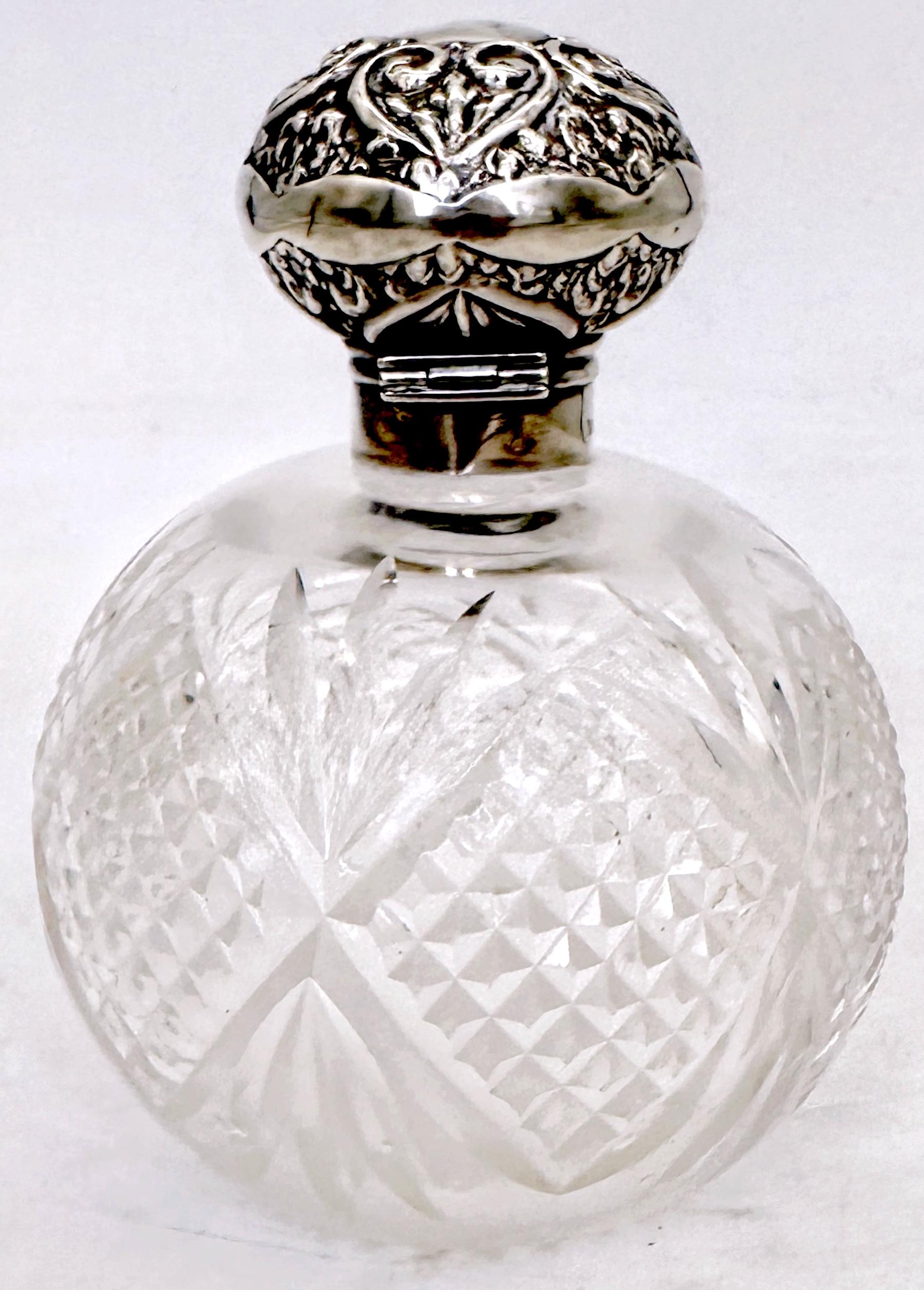 Perfume inglés de cristal tallado y esterlina, Birmingham 1905, William Dudley' en venta 8