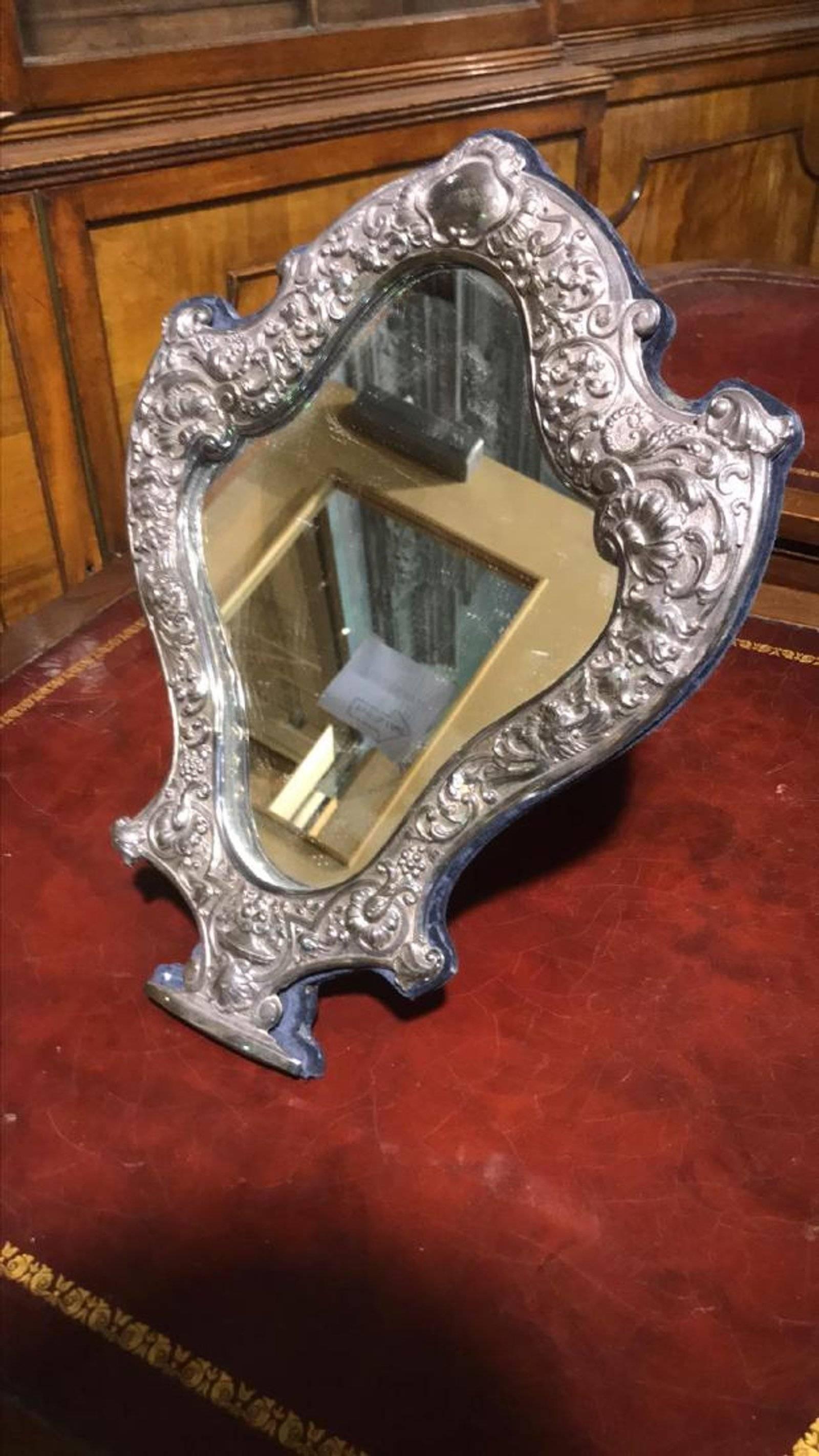 English Sterling Embossed Vanity Mirror In Good Condition In Dallas, TX