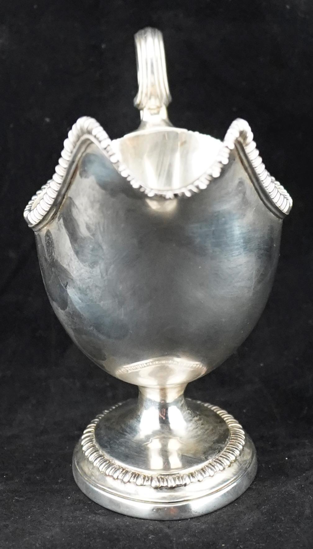 Englisch Sterling George III Sauce Boot London 1792 im Zustand „Hervorragend“ im Angebot in Sarasota, FL