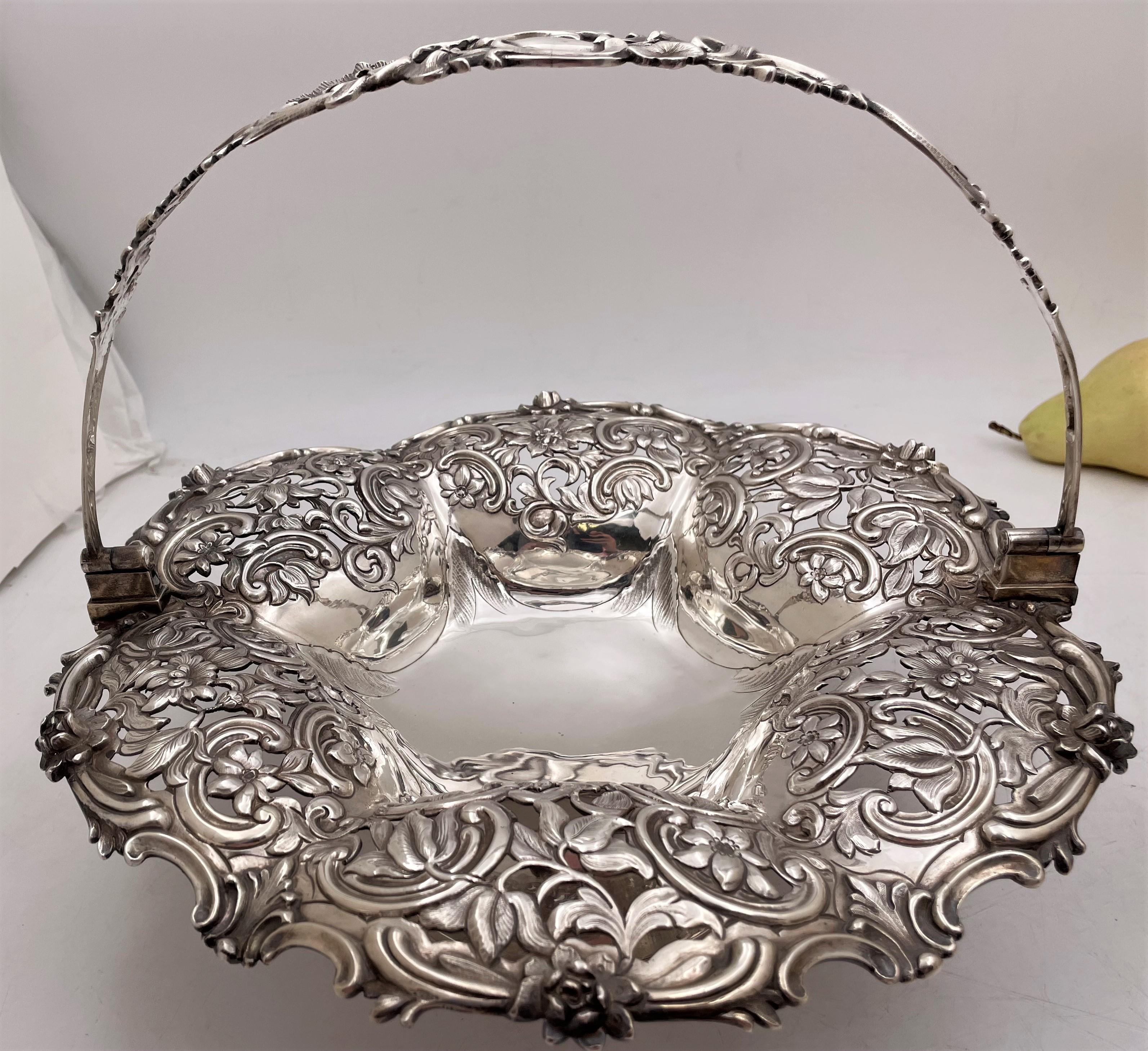 English Sterling Silver 1841 Basket / Centerpiece Bowl in Victorian Style In Good Condition For Sale In New York, NY