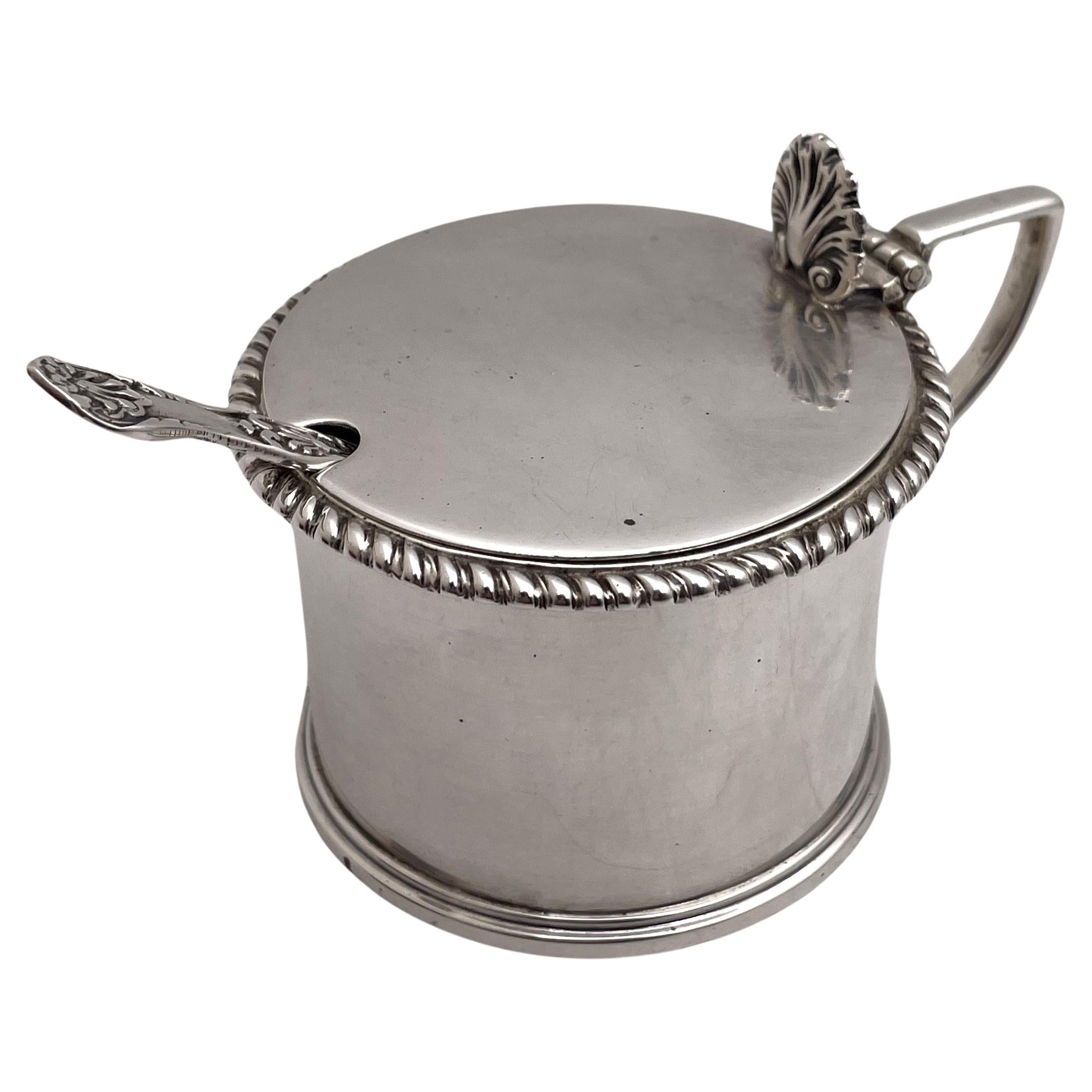English Sterling Silver 1890 Victorian Mustard Pot with Glass Liner and Spoon For Sale