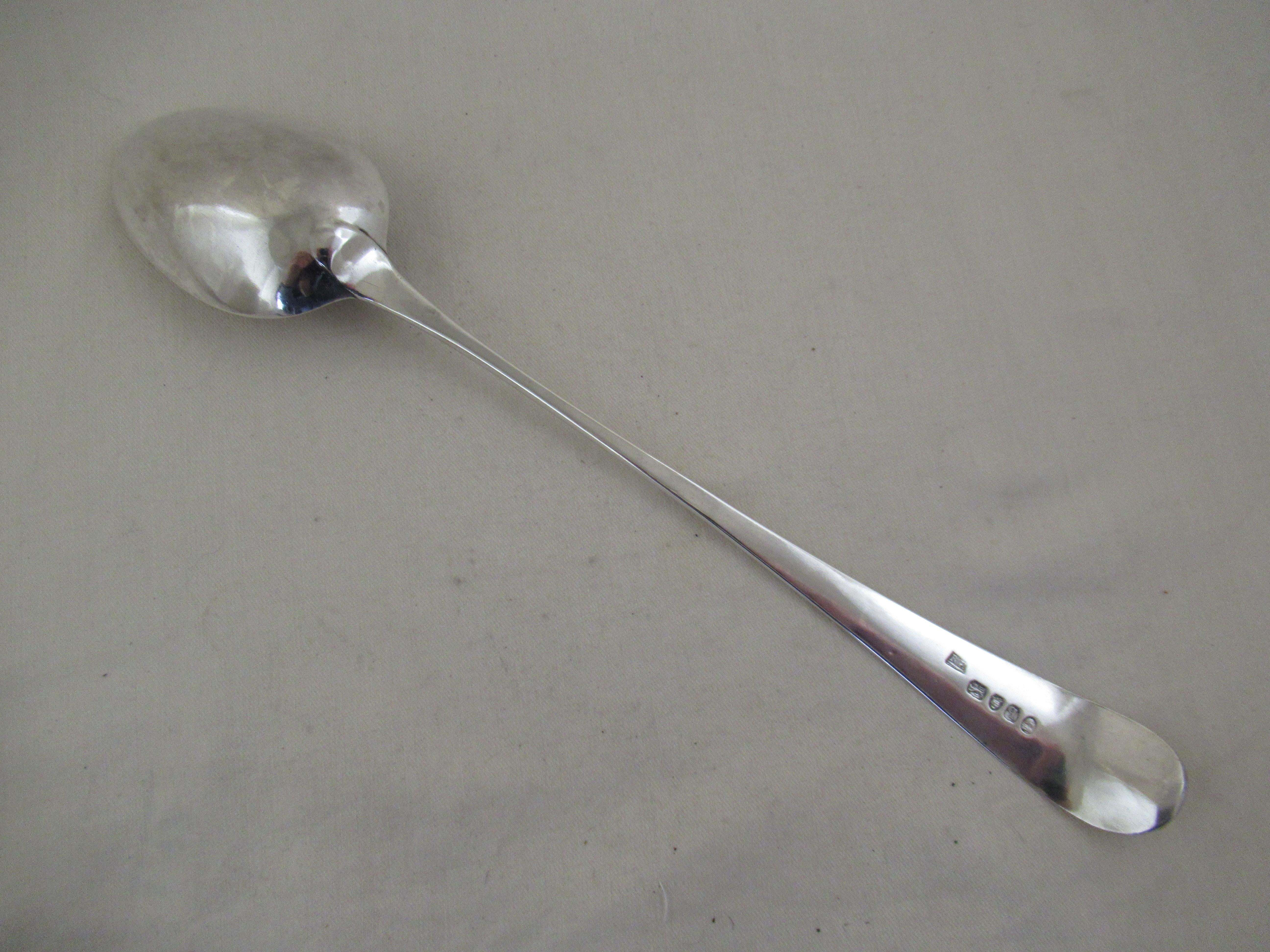 English Sterling Silver - 18thC - BASTING or GRAVY SPOON - Hallmark:-LONDON 1791 In Excellent Condition For Sale In York, GB