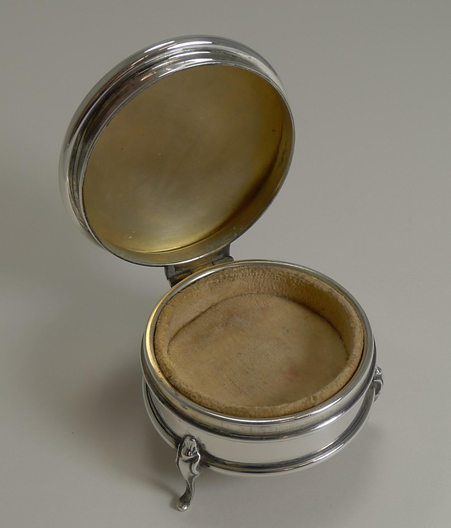 English Sterling Silver and Guilloche Enamel Jewelry / Ring Box In Good Condition In Bath, GB