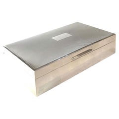 Englische Schachtel aus Sterlingsilber