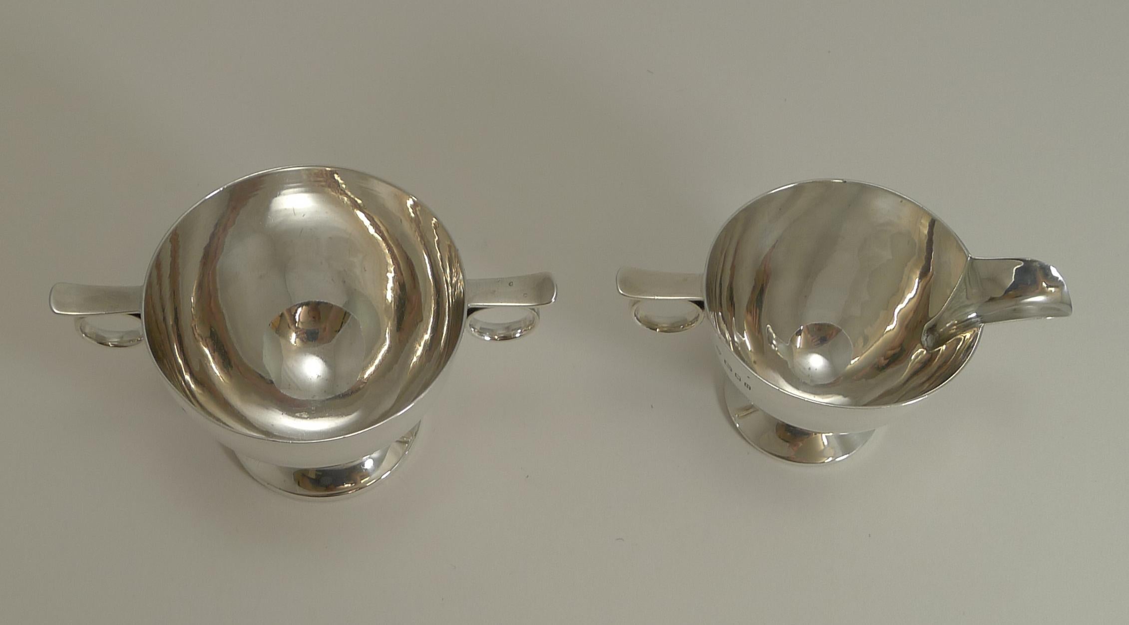 Mid-20th Century English Sterling Silver Cream and Sugar, Art Deco, London, 1935 For Sale