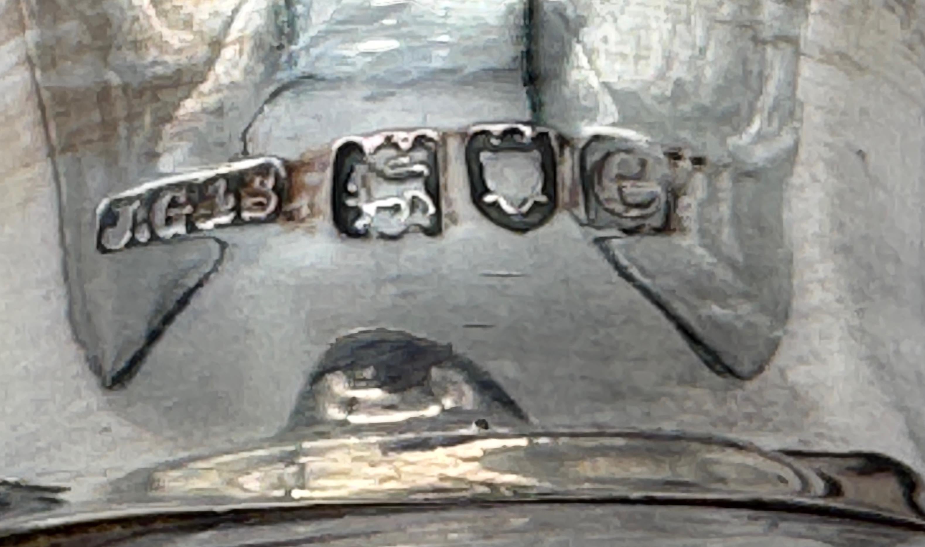 Decanter a collo di spillo in argento sterling e cristallo tagliato, Londra, 1906 in vendita 4