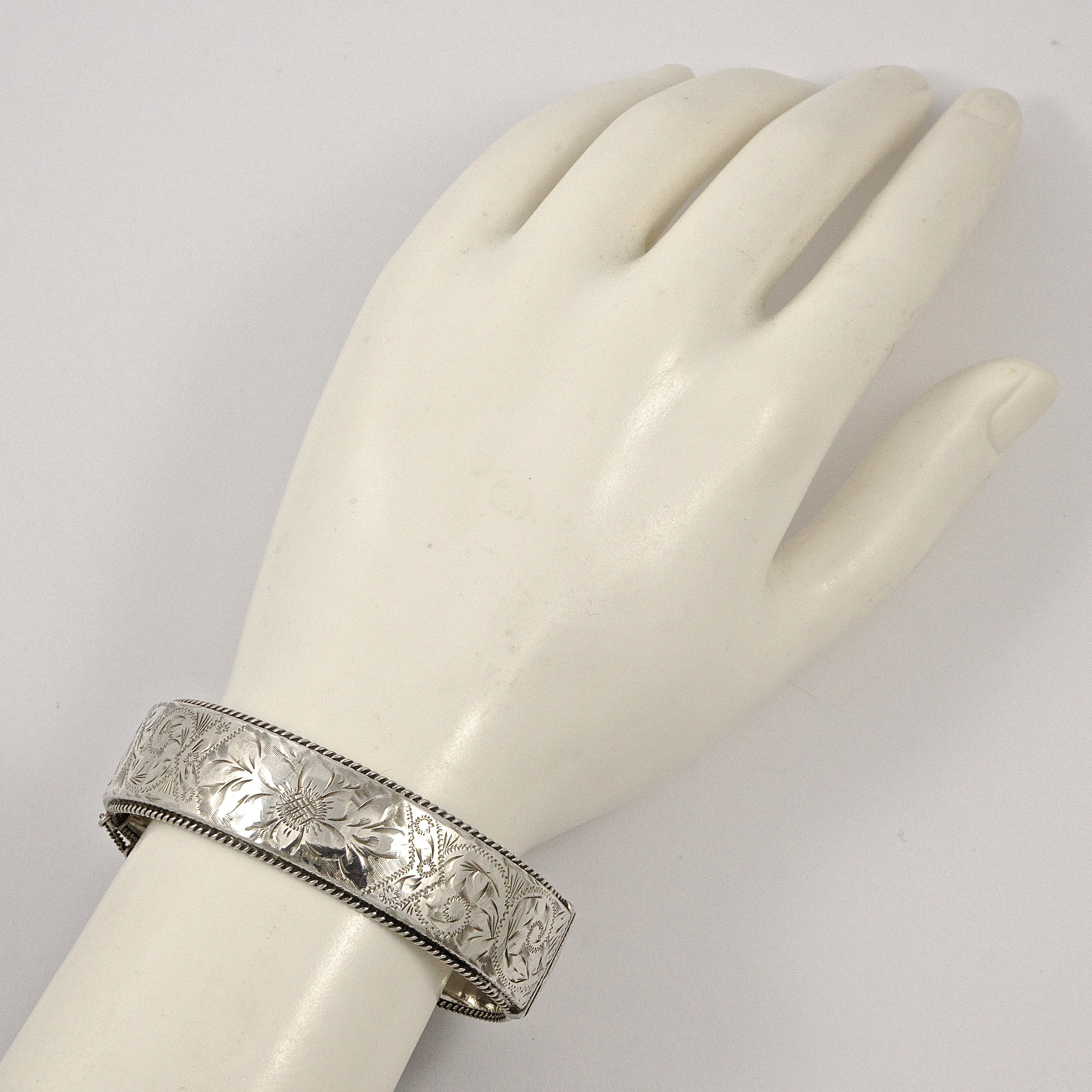 English Sterling Silver Floral Scroll Engraved Rope Twist Bangle Bracelet 1960s For Sale 5