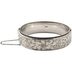 Vintage English Sterling Silver Floral Scroll Engraved Rope Twist Bangle Bracelet 1960s