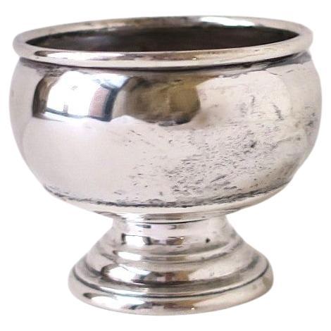 Vase à pied en argent sterling anglais, petit