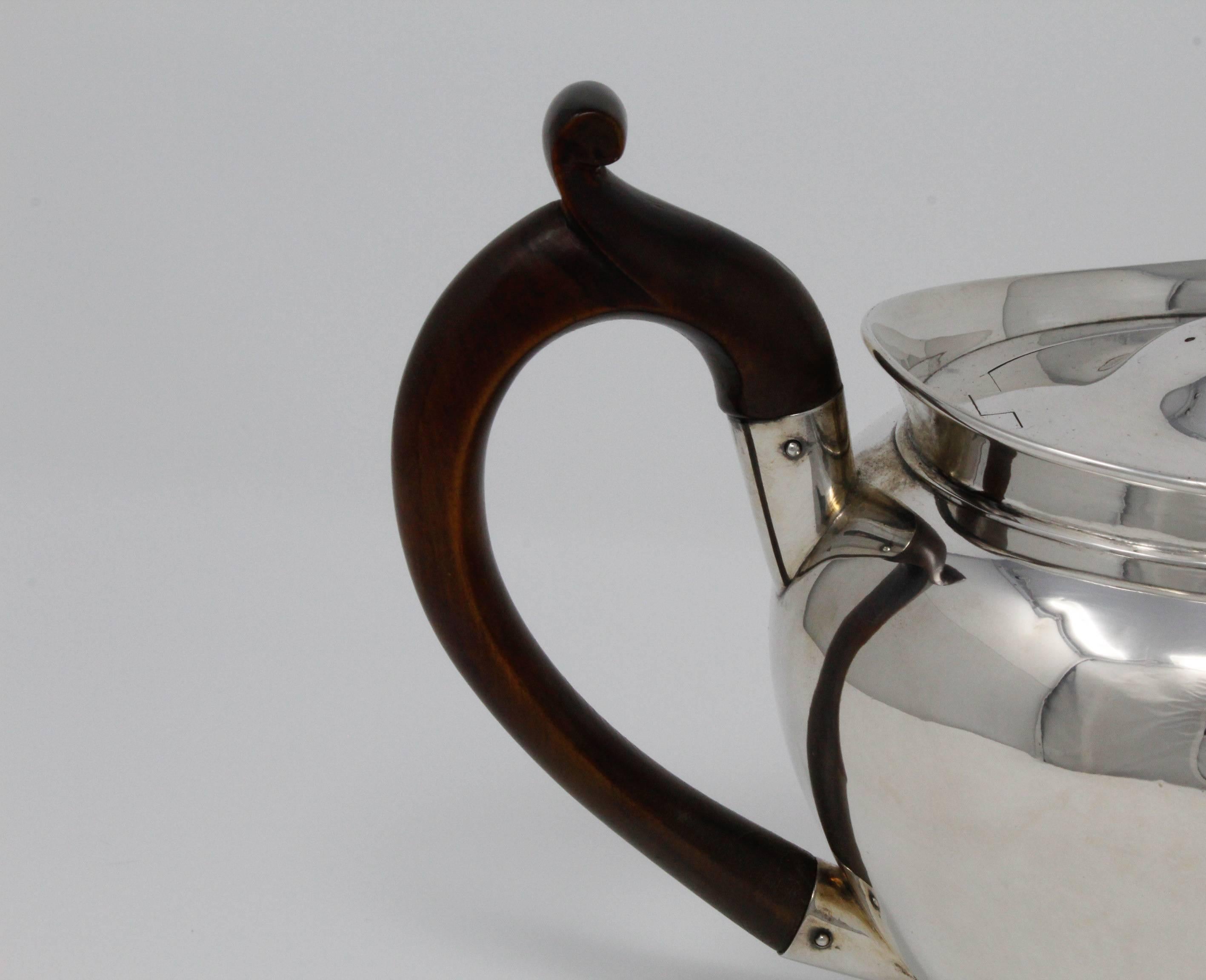 English Sterling Silver Georgian Tea Pot, Robert Garrard I, 1805 For Sale 2