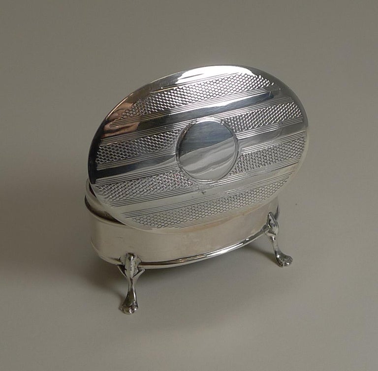 English Sterling Silver Jewelry / Ring Box, Chester, 1926 For Sale at