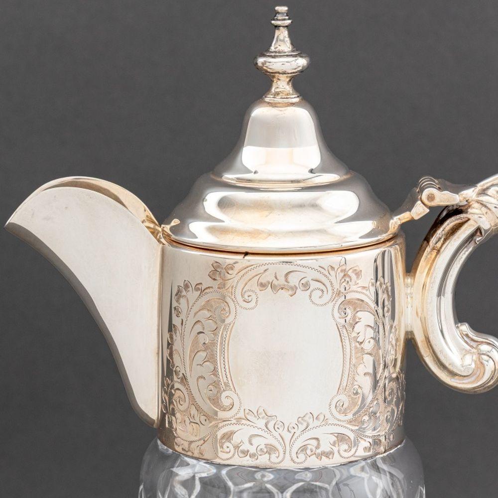 Moderne English Sterling Silver Mounted Glass Claret Jug en vente
