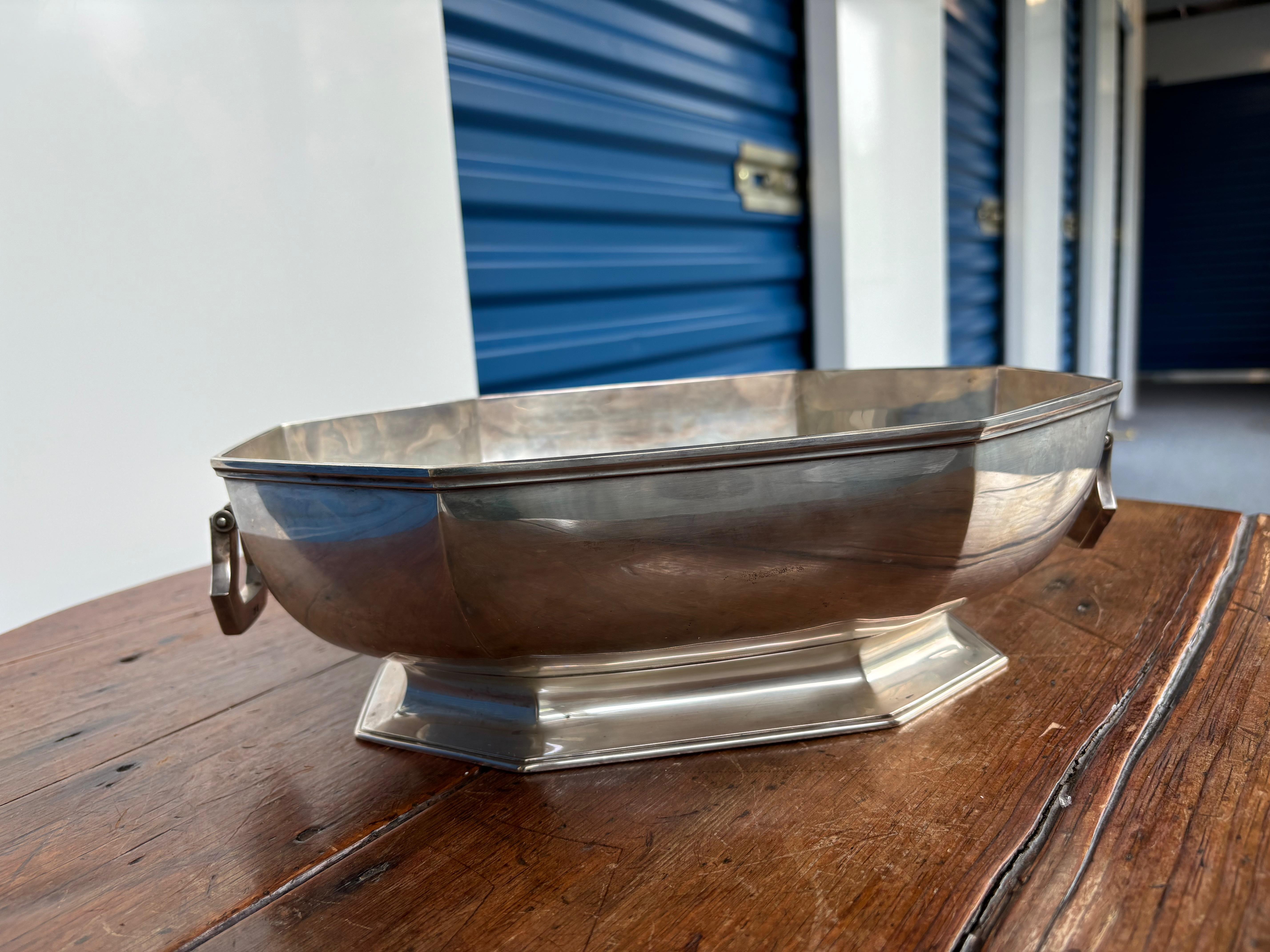 English Sterling Silver Octagonal Centerpiece Bowl by James Robinson, 20th C. For Sale 1