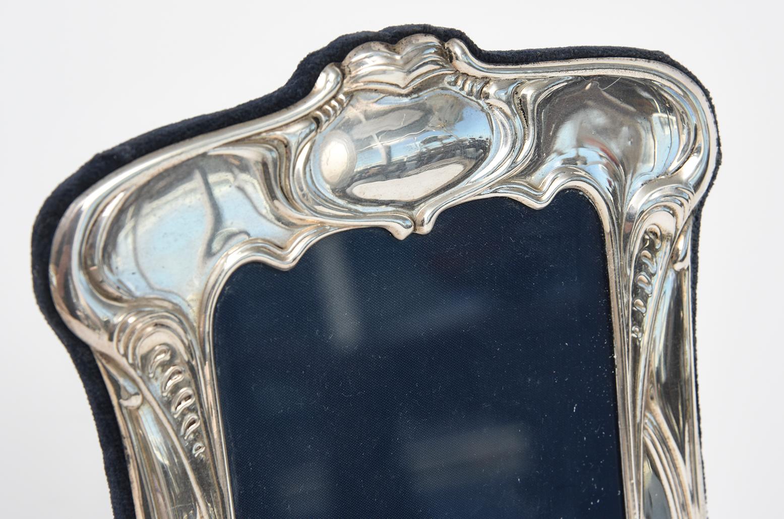 XX secolo Cornice inglese in argento Sterling in vendita