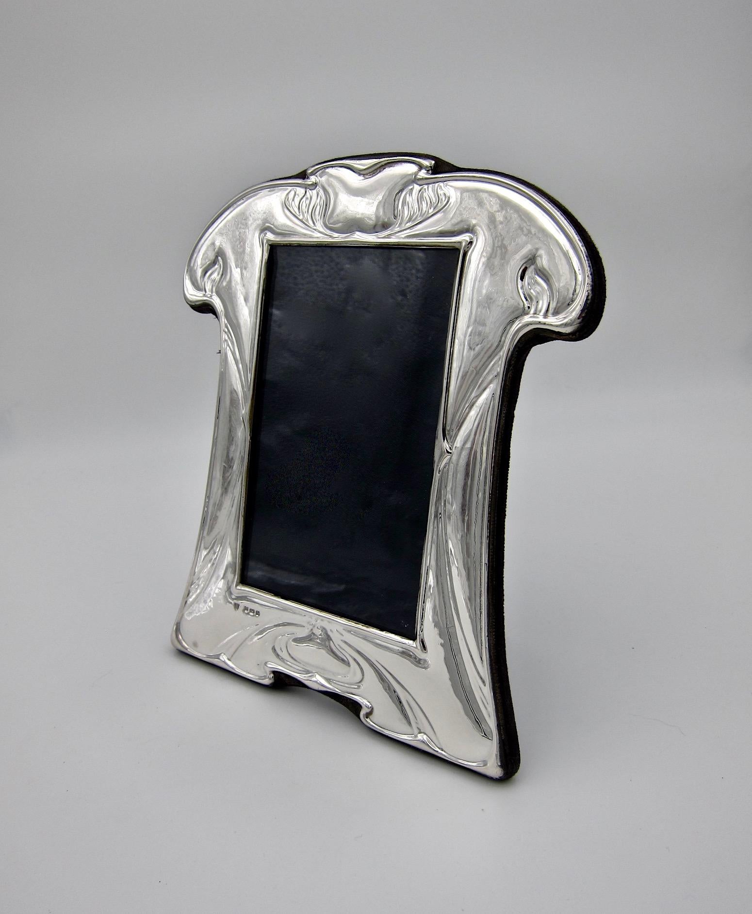 English Sterling Silver Picture Frame in the Art Nouveau Style 2