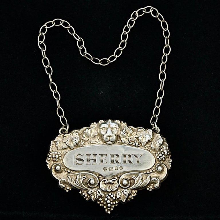 Argento 925 Etichetta di decanter per sherry in argento sterling inglese degli anni '70 in vendita