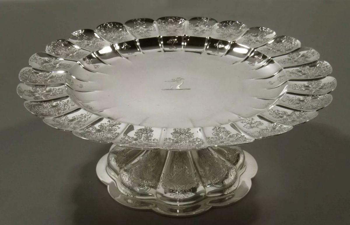 Edwardian ENGLISH STERLING TAZZA Circa 1843  ROBERT GARRARD known as  Royal Silversmith For Sale