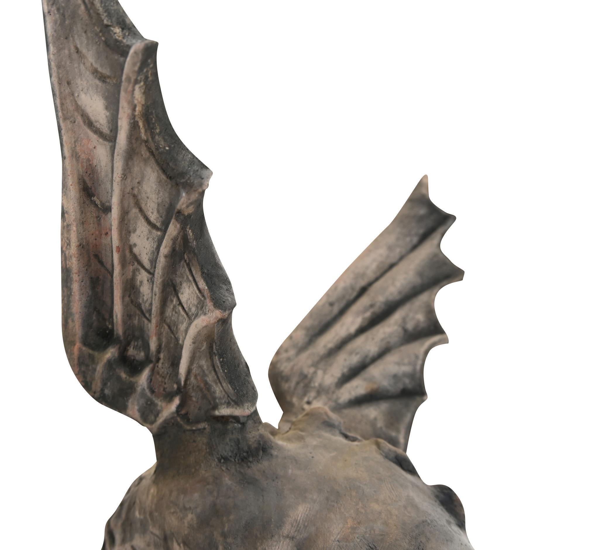 English Stone Gargoyle Griffin Garden Statue In Good Condition For Sale In Potters Bar, GB