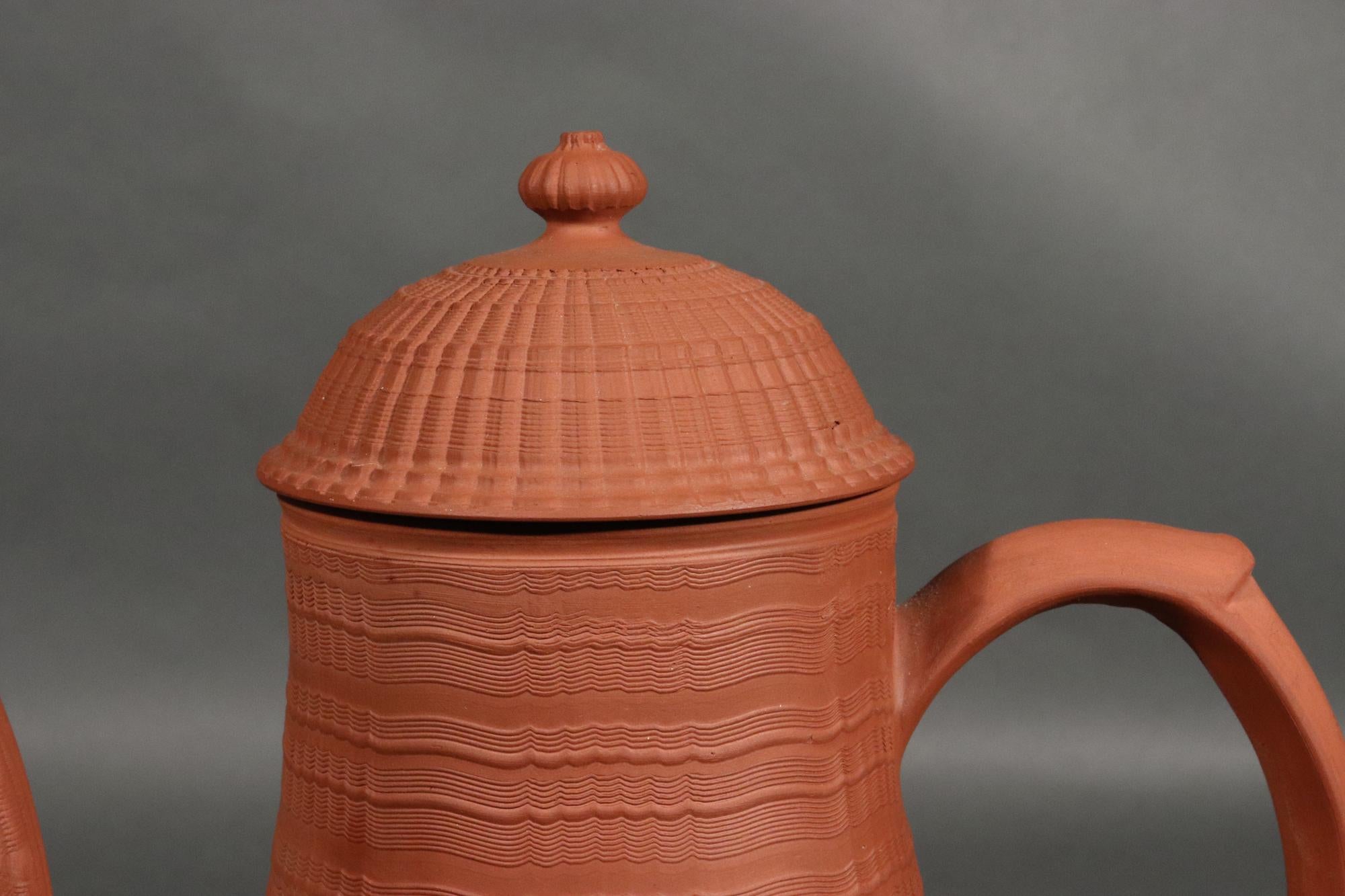 English Stoneware Pottery Redware Coffeepot In Good Condition For Sale In Downingtown, PA