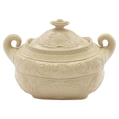 English Stoneware sugar bowl with cover, c. 1830