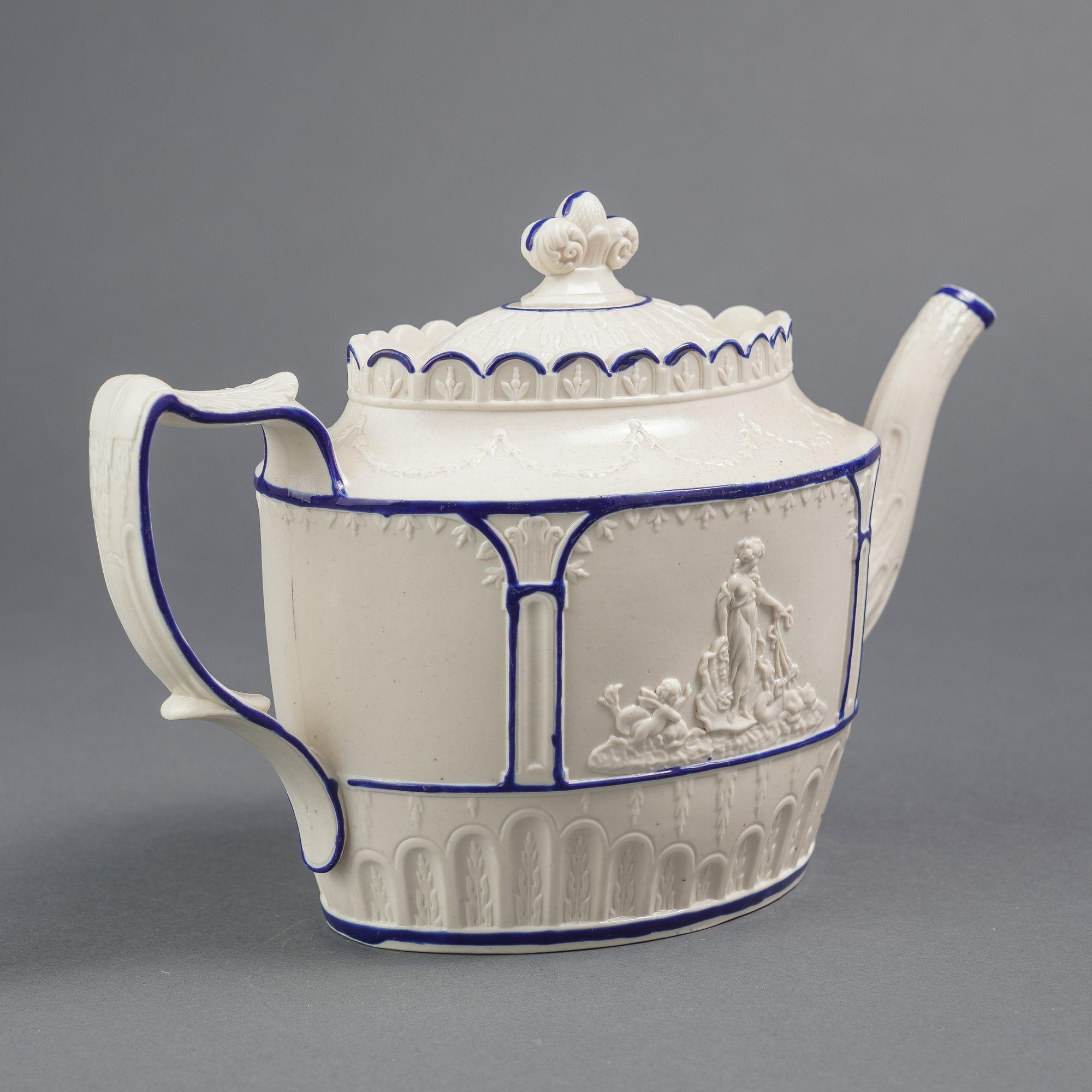 Théière anglaise en grès de Castleford, vers 1810 État moyen - En vente à Kenilworth, IL