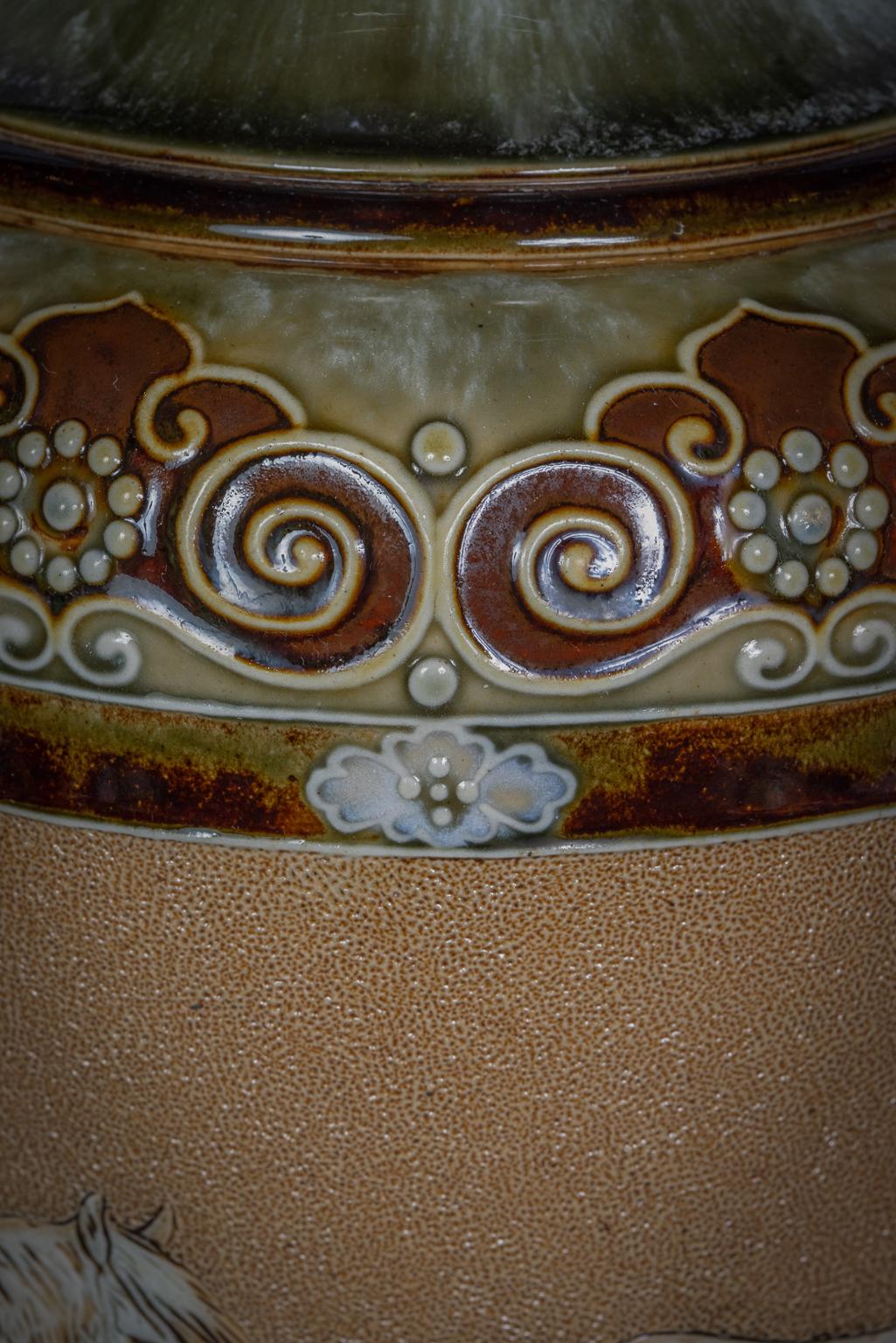 XX secolo Vaso inglese in gres, Royal Doulton, 1905 circa in vendita